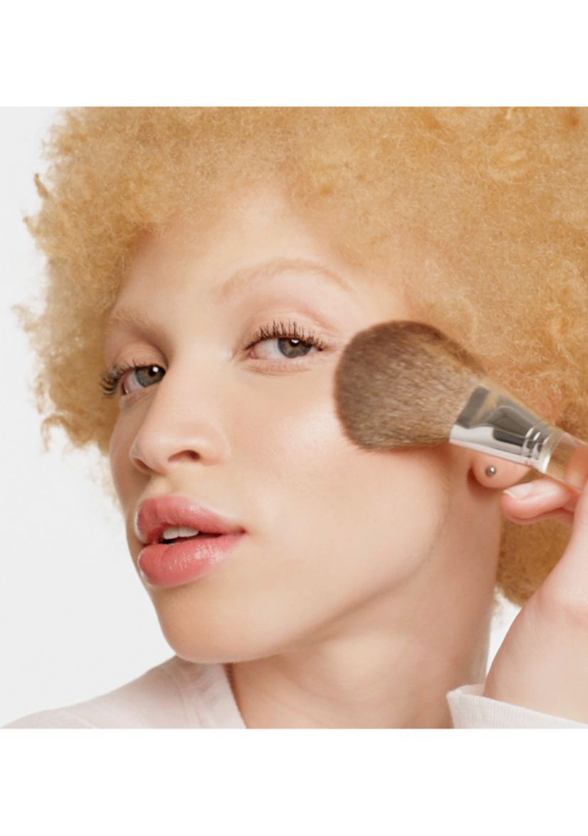 Powder Brush