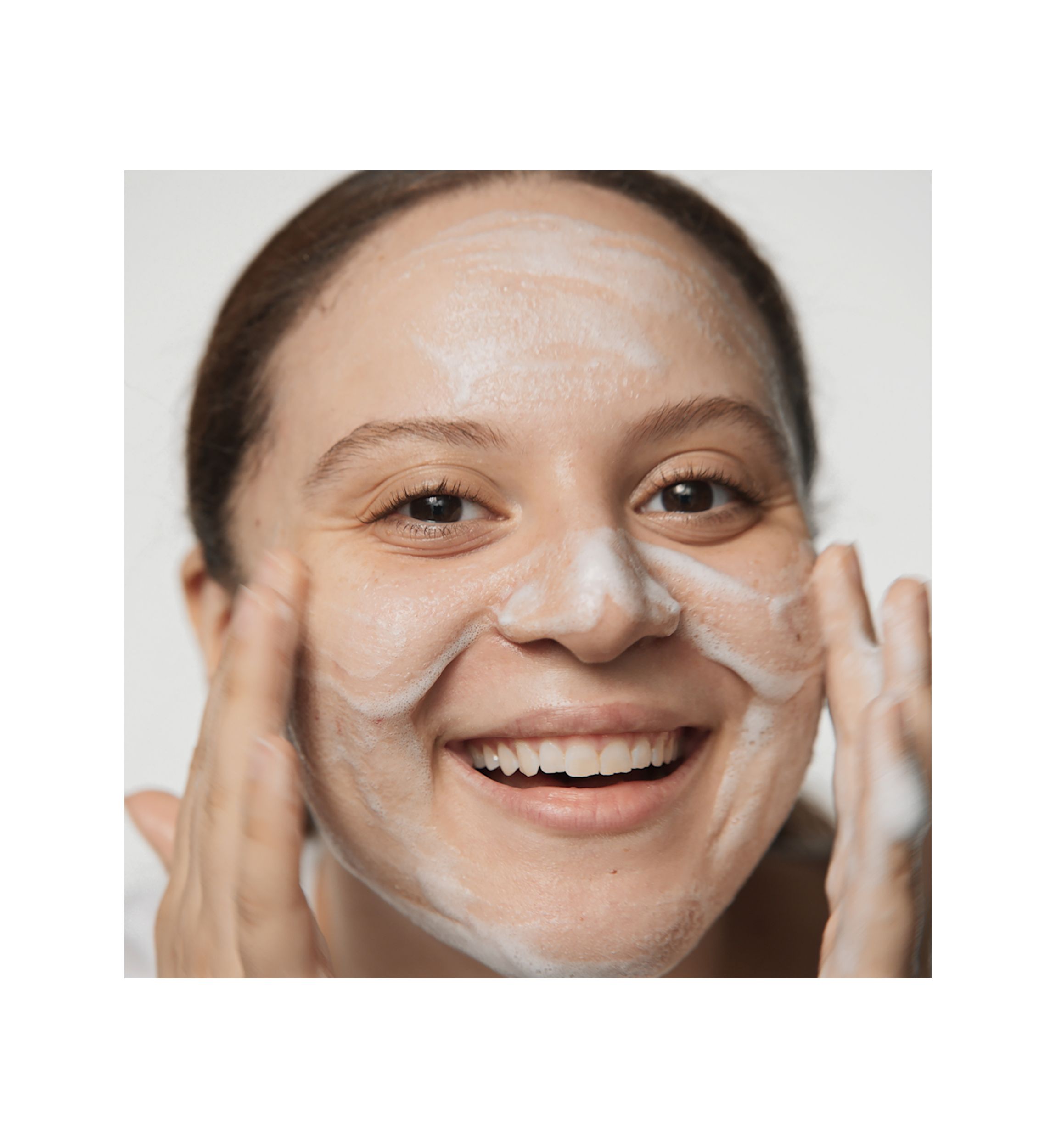 Acne Solutions™ Cleansing Foam Face Wash 