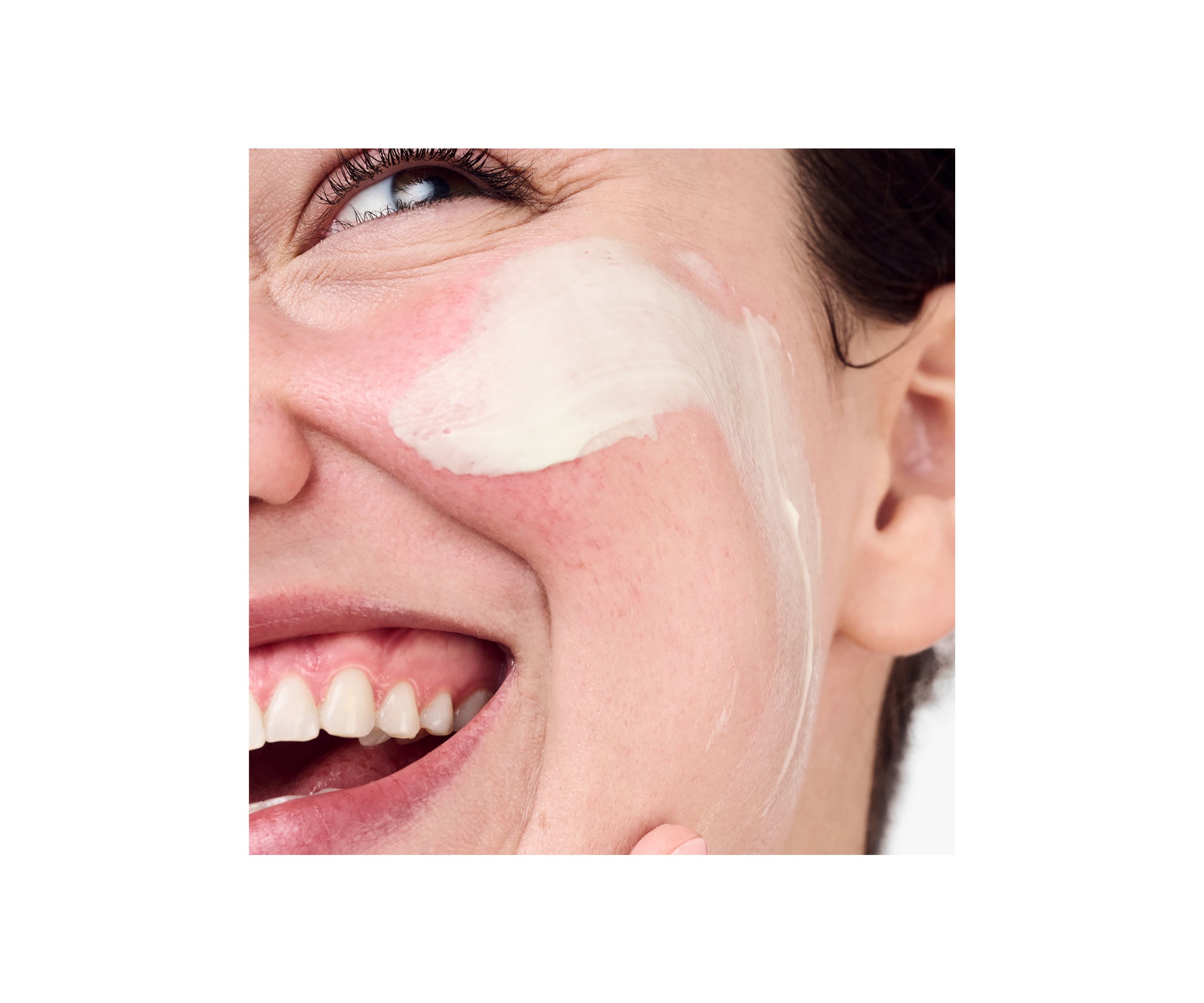 Redness Solutions Daily Relief Cream With Probiotic Technology