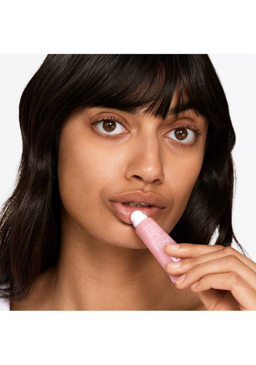 Glow from AM to PM Hydrating Moisturizer & Lip Gift Set - $98 Value!