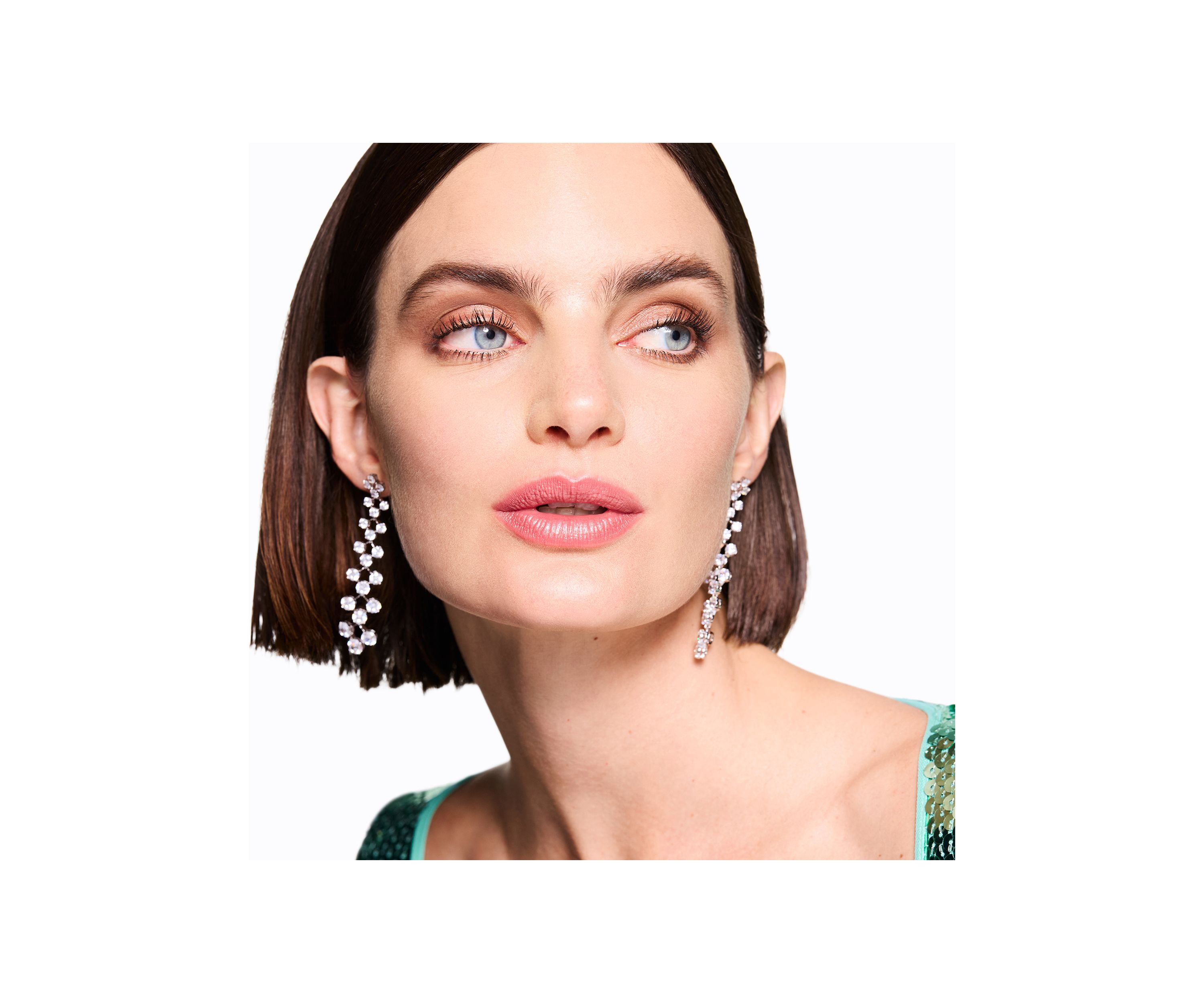 Full Face Forward: Simply Radiant Makeup Gift Set - $118 Value!