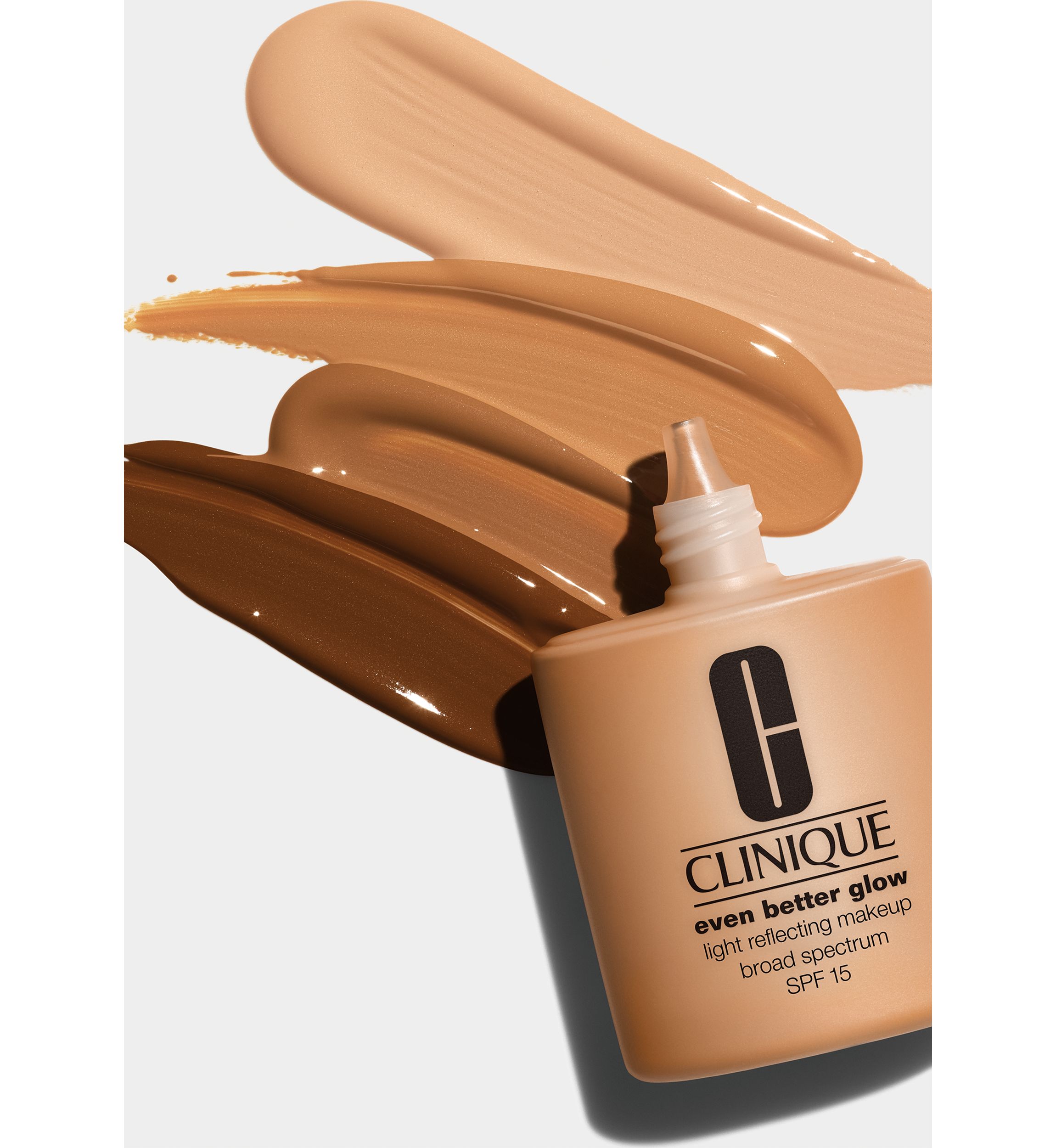 Even Better Glow™ Light Reflecting Makeup Broad Spectrum SPF 15 Foundation