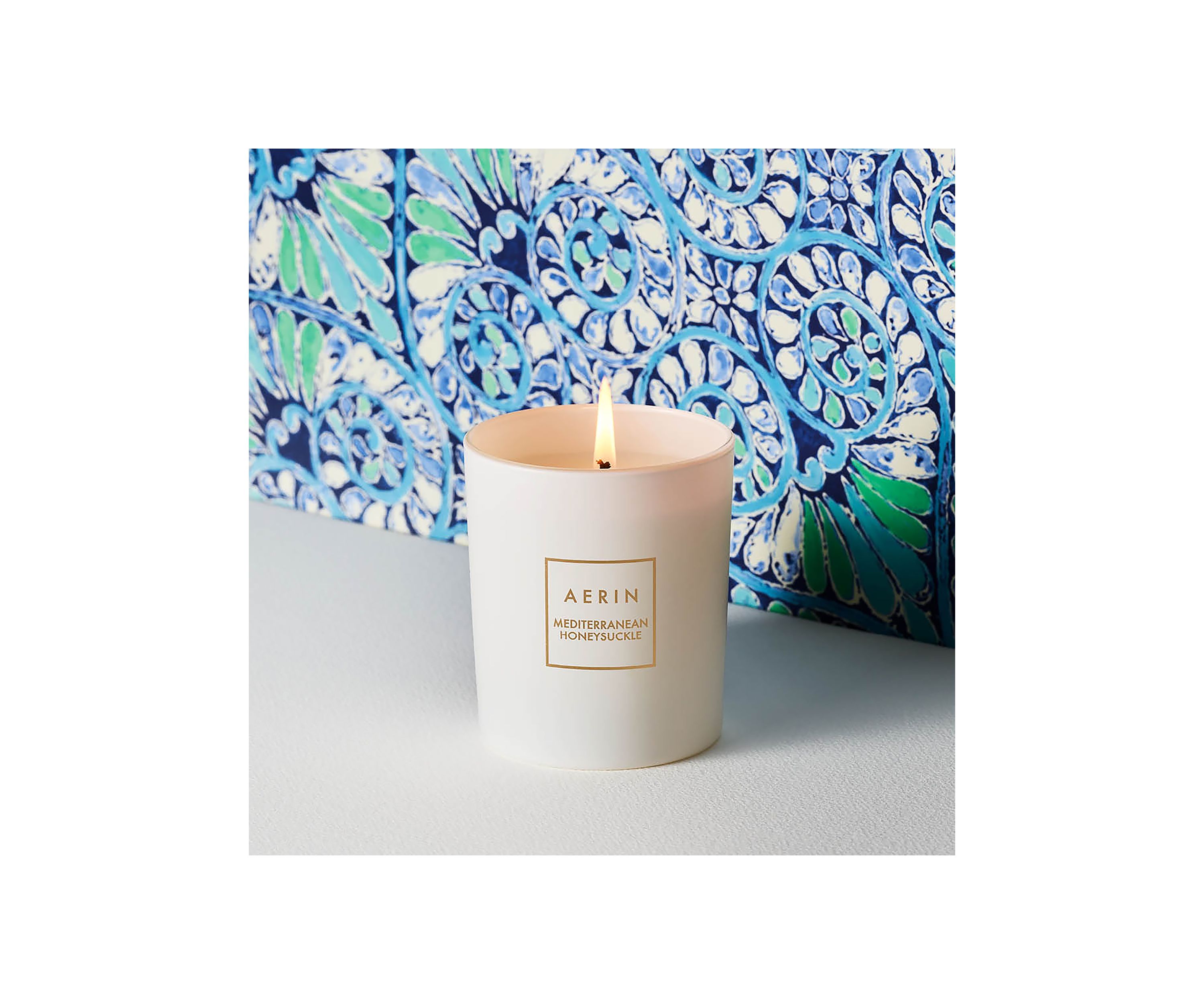  AERIN Mediterranean Honeysuckle Scented Candle 