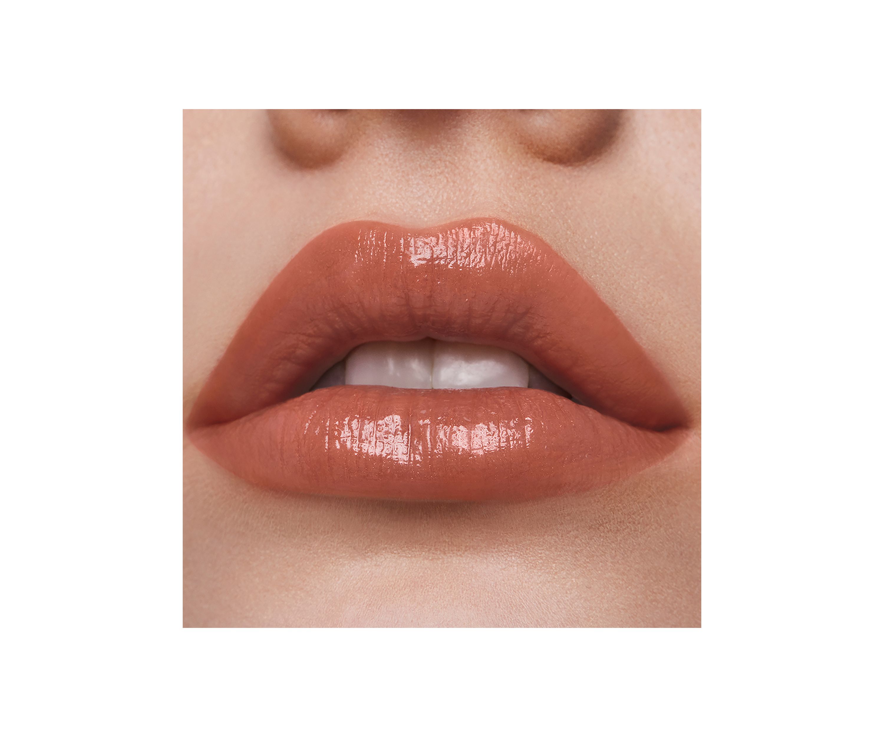 Pure Color Crystal Moisturizing Lipstick with Shea Butter & Vitamin E