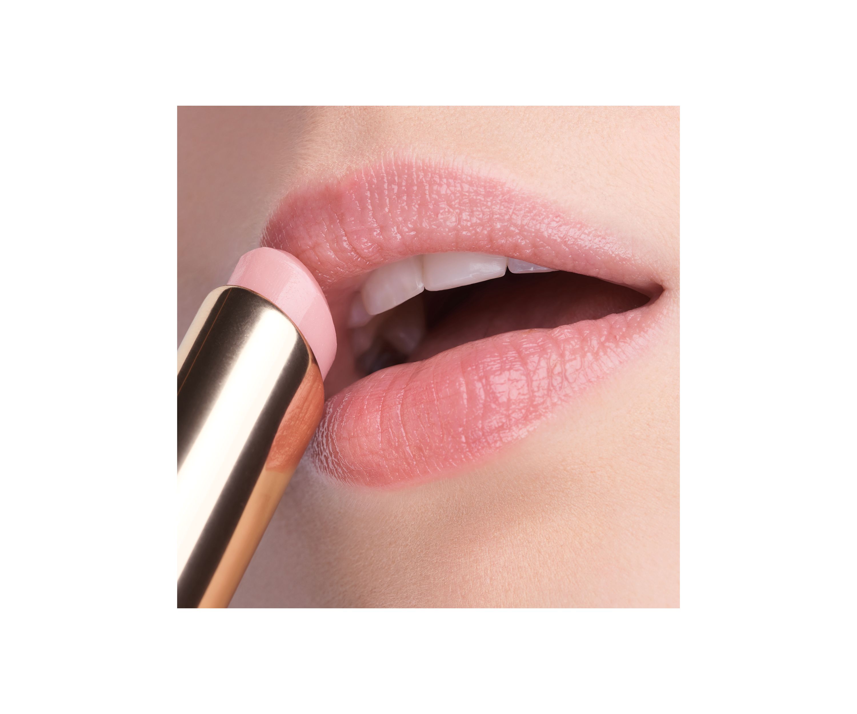 Pure Color Envy Color Replenish Lip Balm 