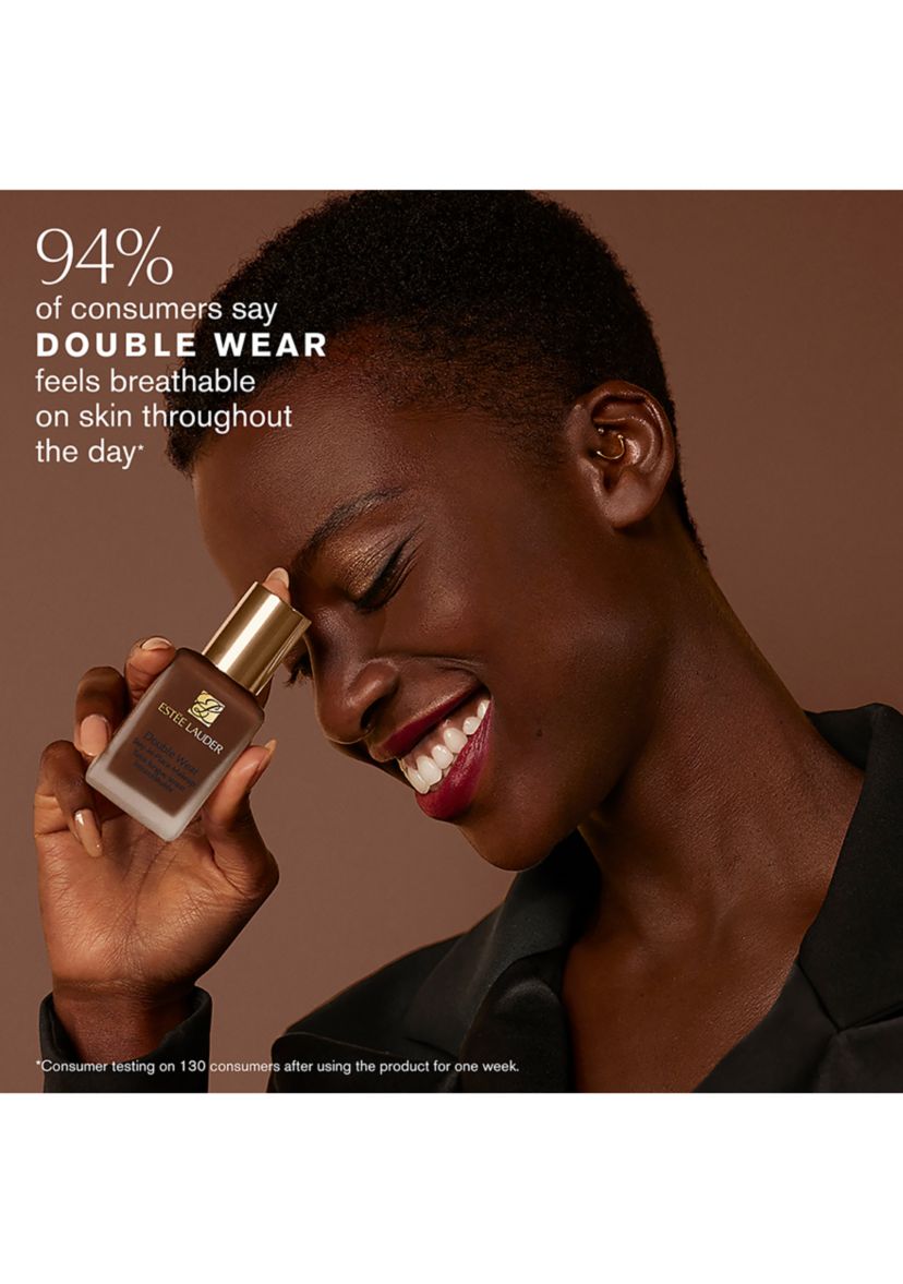 Double Wear Stay-in-Place Foundation