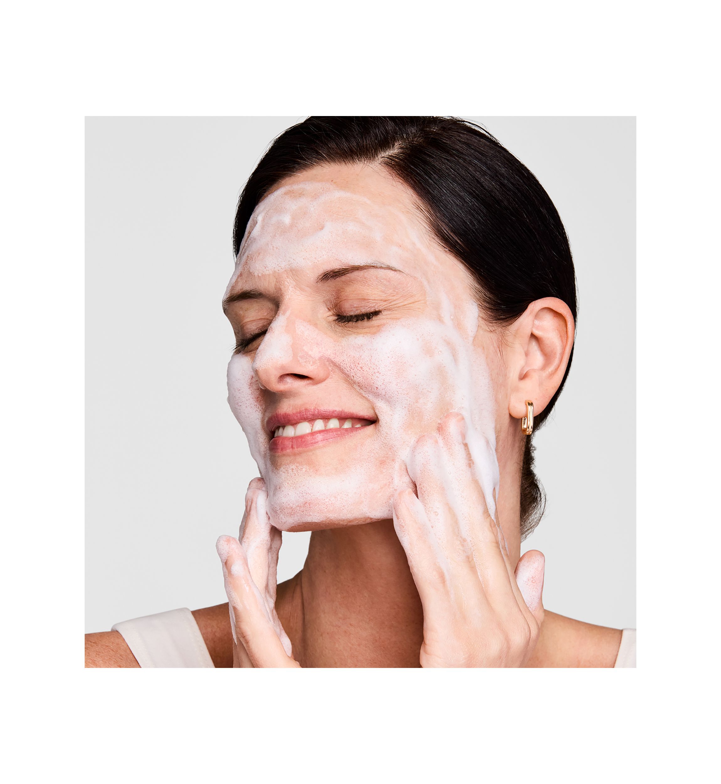 Perfectly Clean Multi-Action Foaming Cleanser + Purifying Face Mask