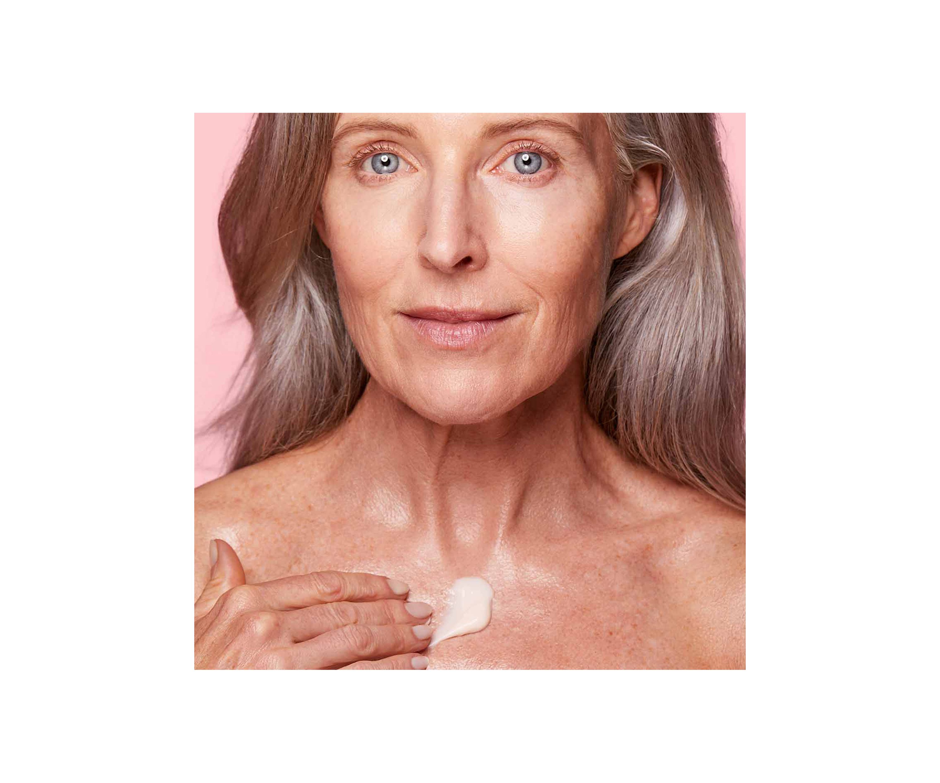 Super Restorative Anti-Aging Décolleté and Neck Cream
