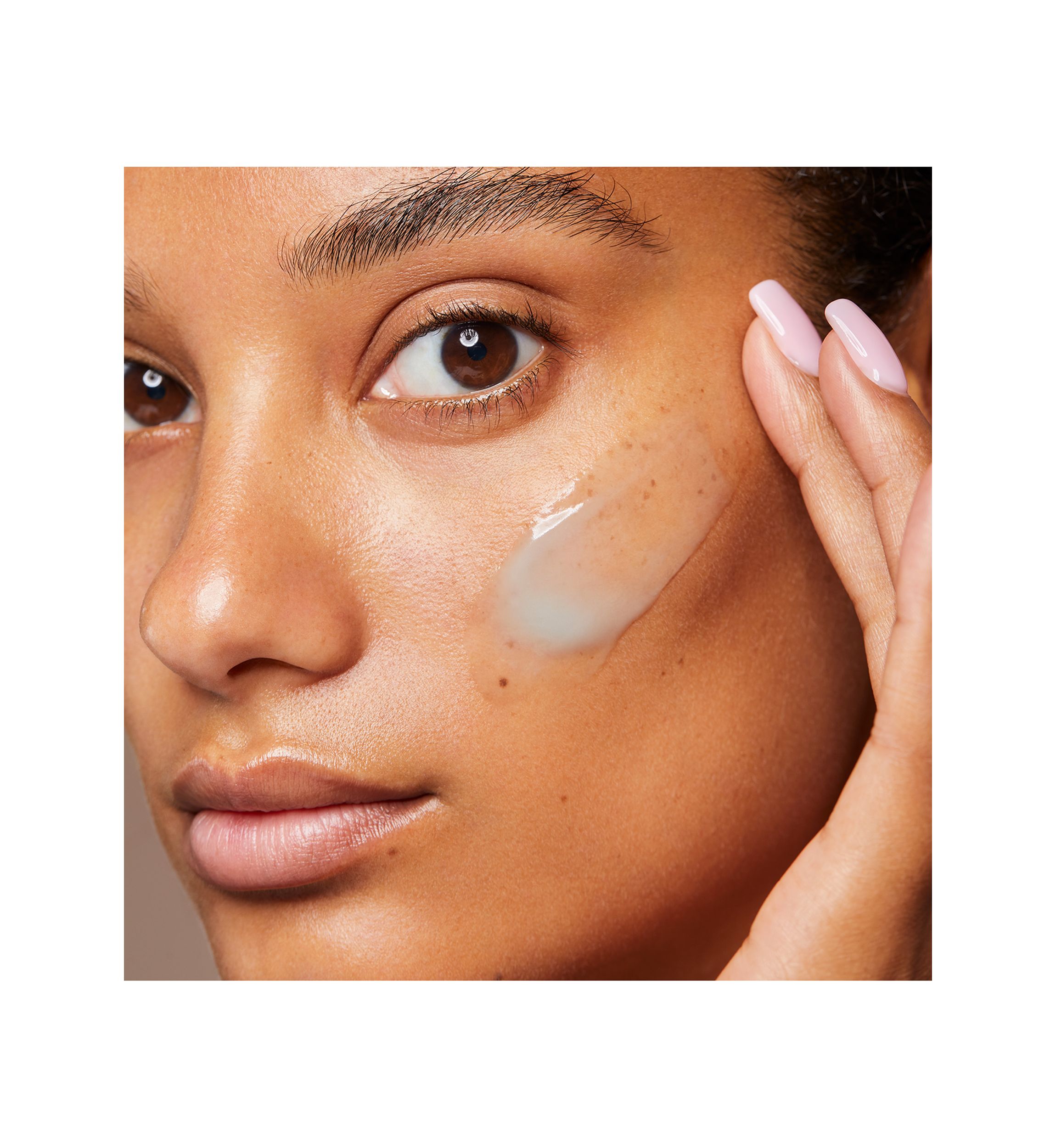 Hydra-Essentiel Matte Gel Moisturizer with Double Hyaluronic Acid