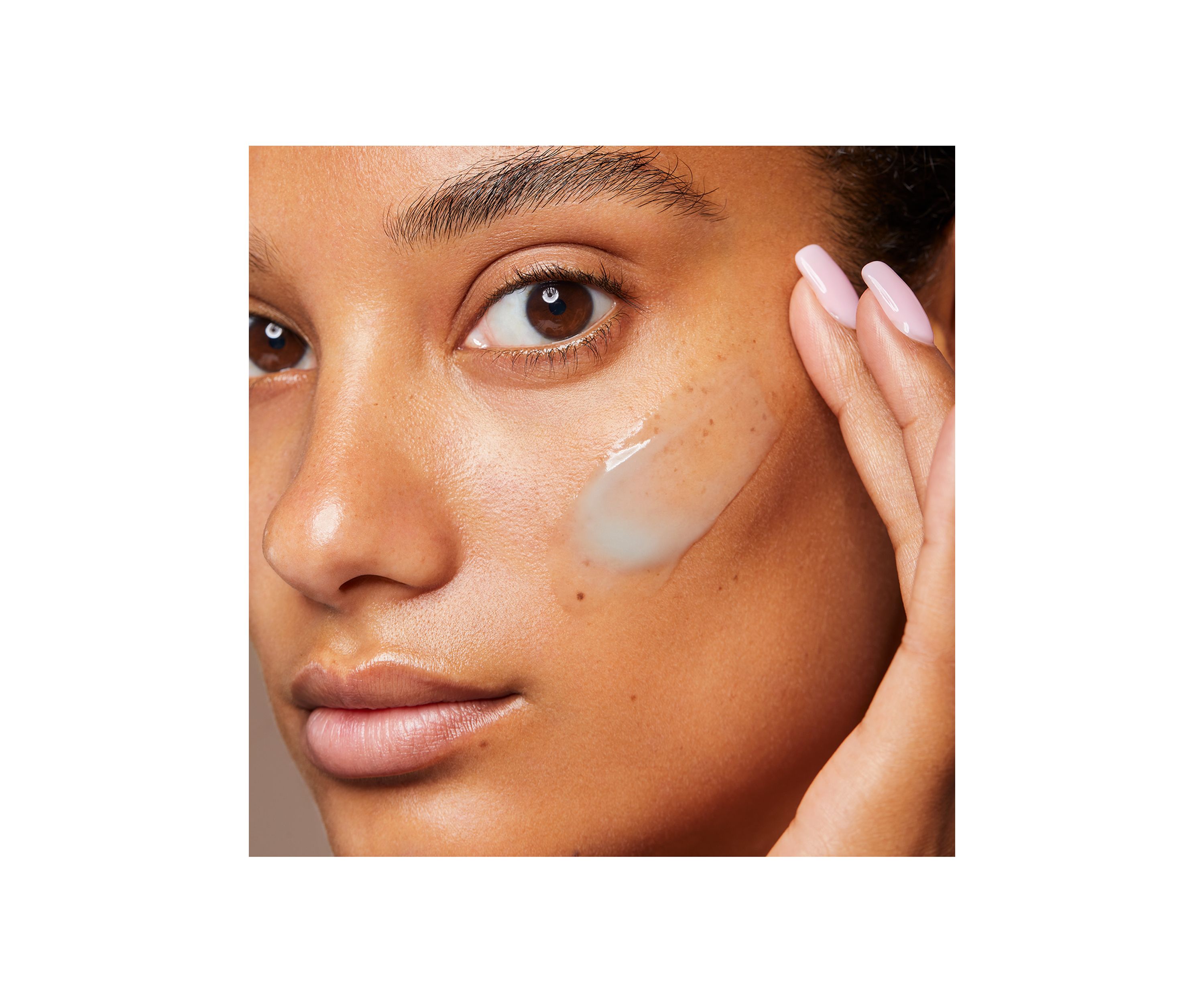 Hydra-Essentiel Matte Gel Moisturizer with Double Hyaluronic Acid