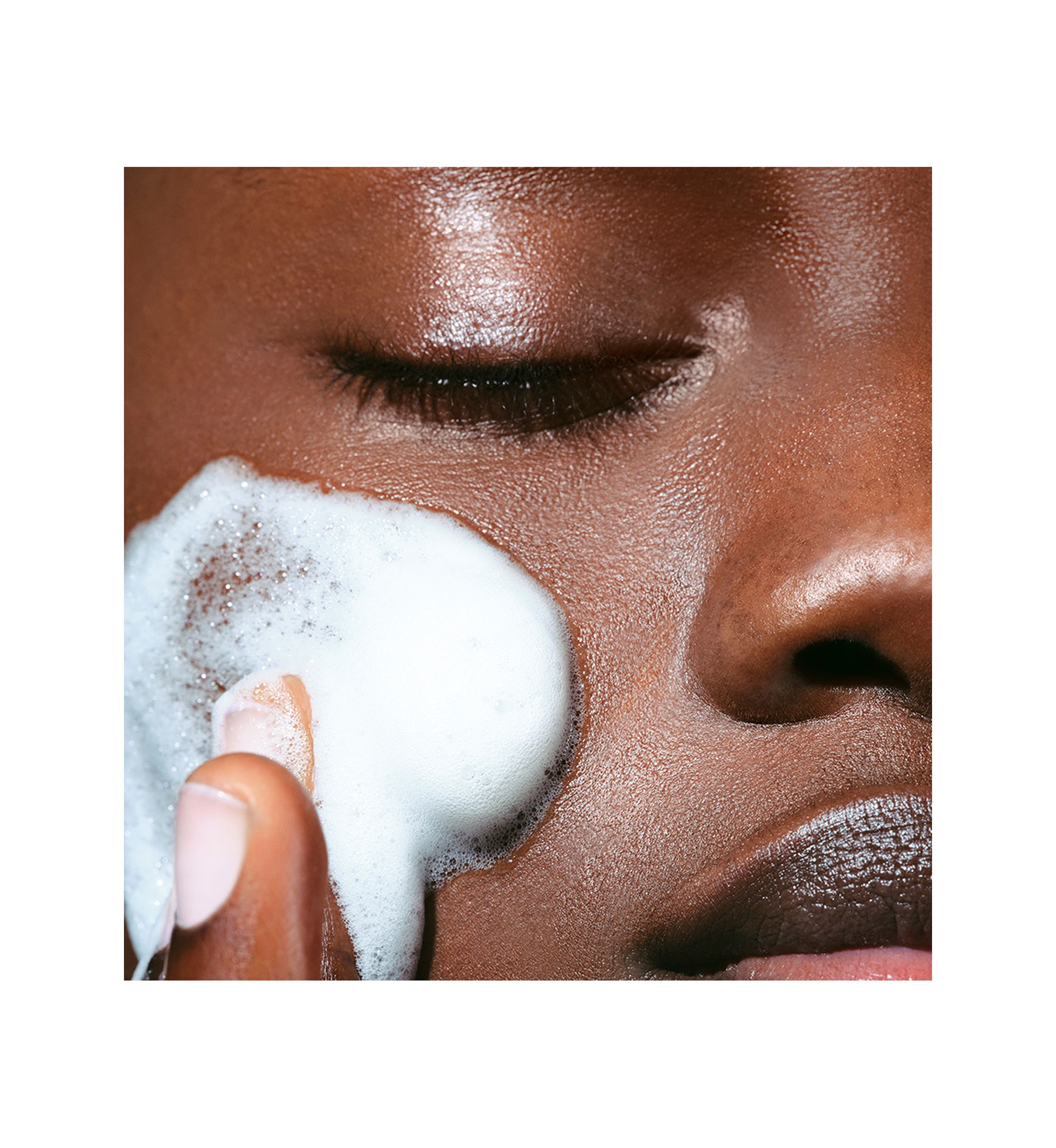 Gentle Renewing Foaming Cleansing Mousse