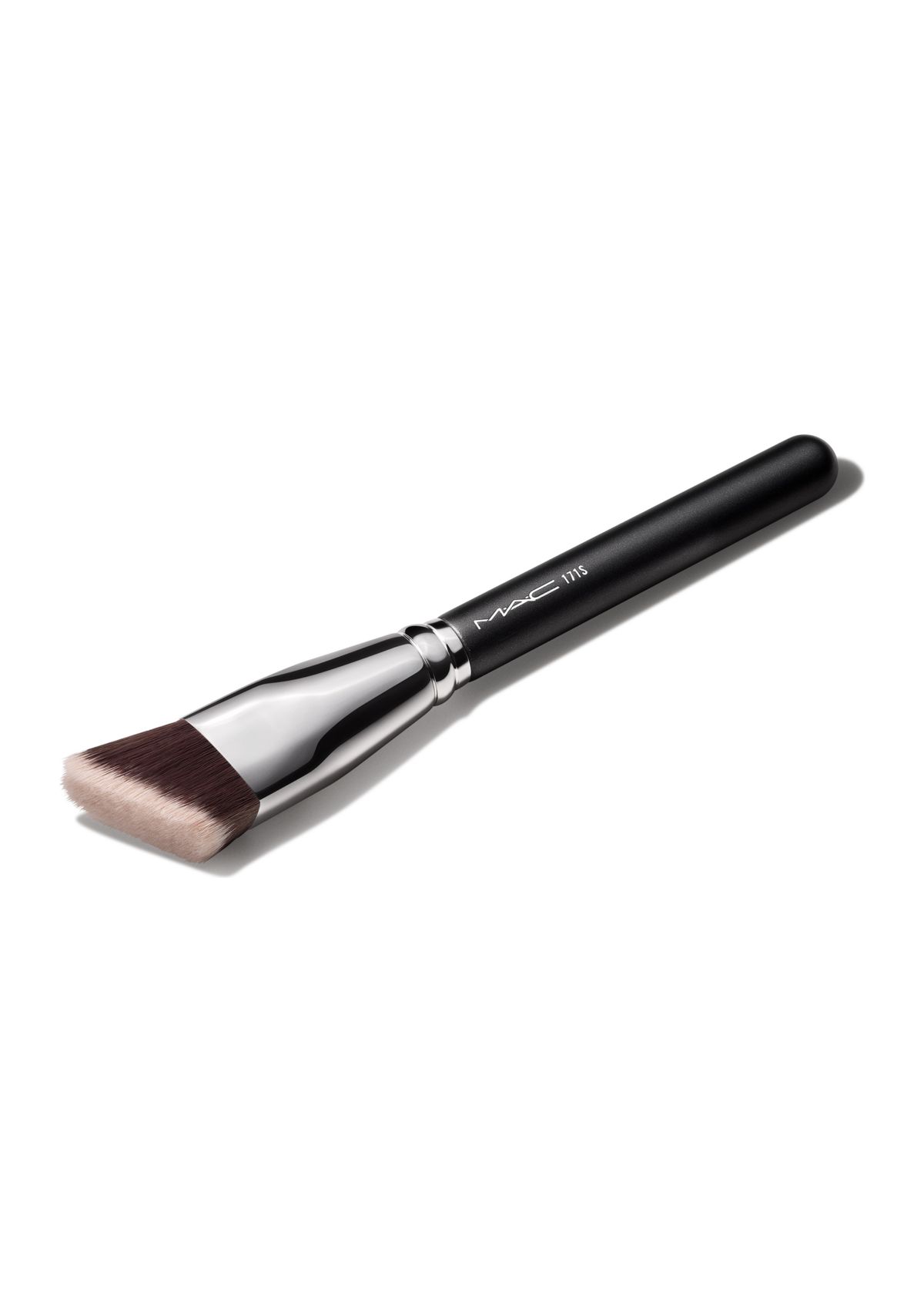 171 Smooth Edge Allover Face Brush 