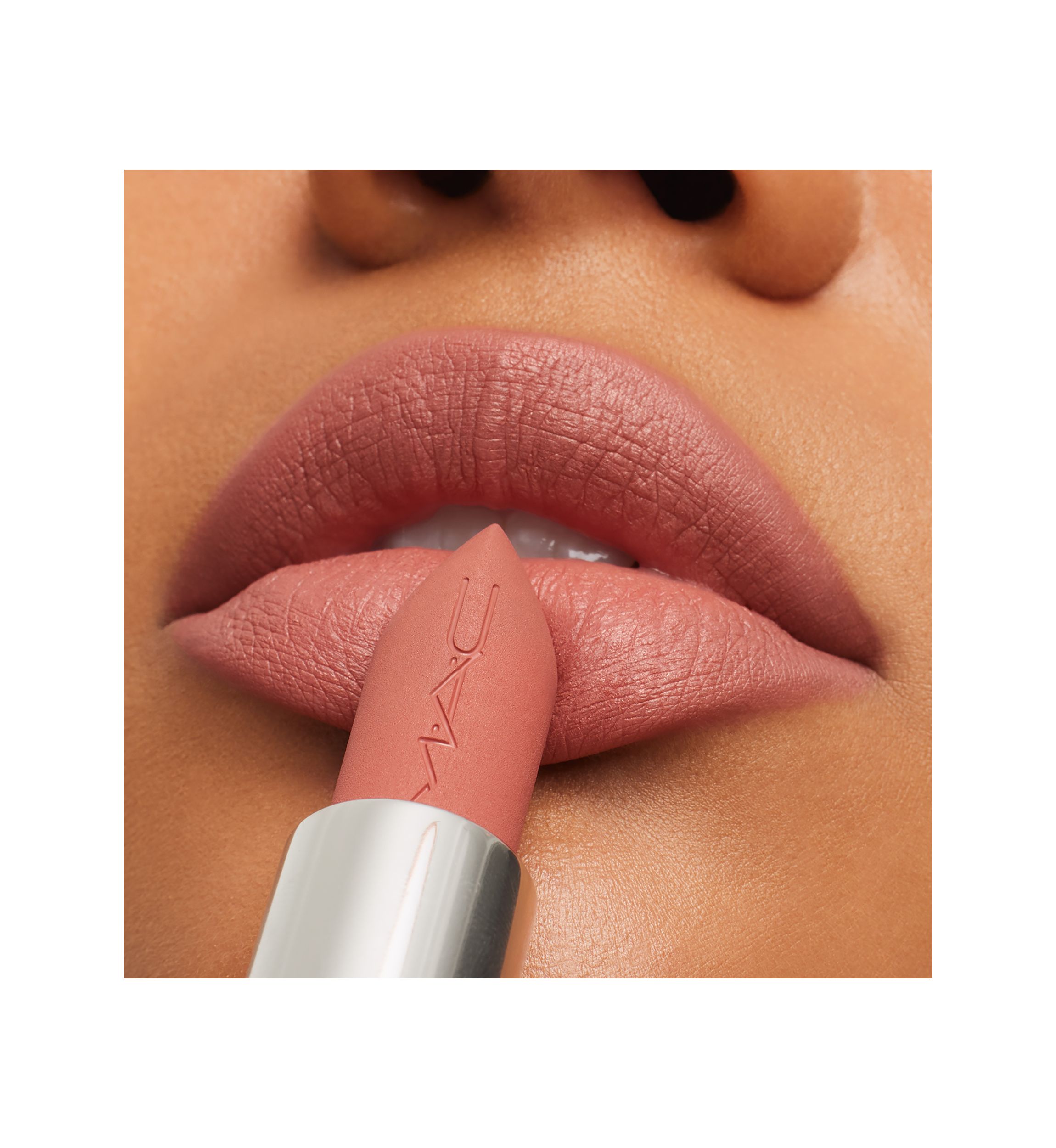 M·A·Cximal Lip Duo
