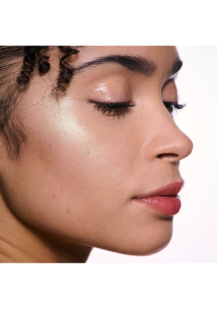Bounce and Gleam Highlighter