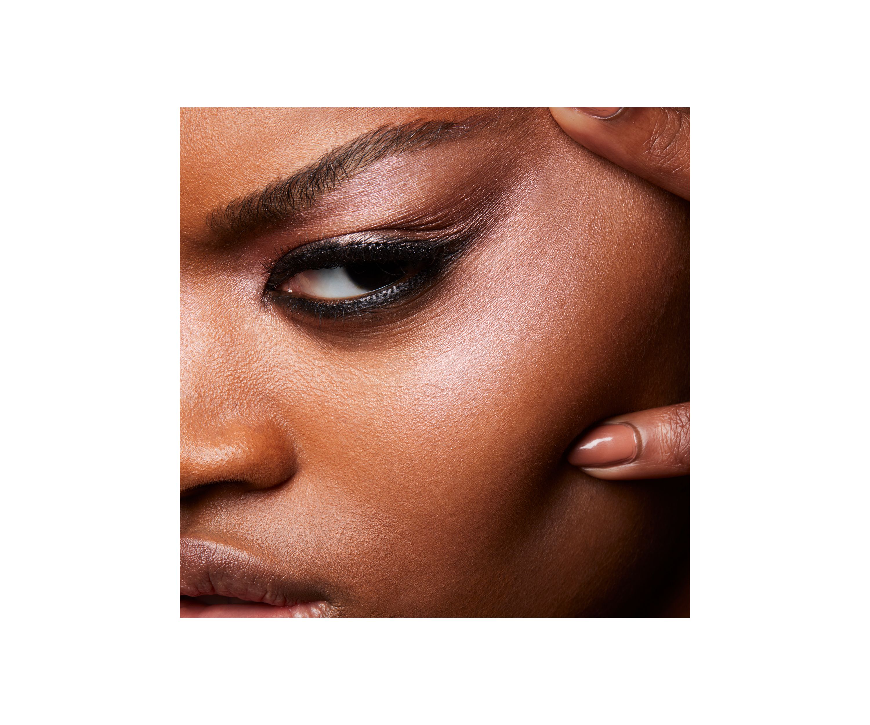 Hyper Real Glow Palette
