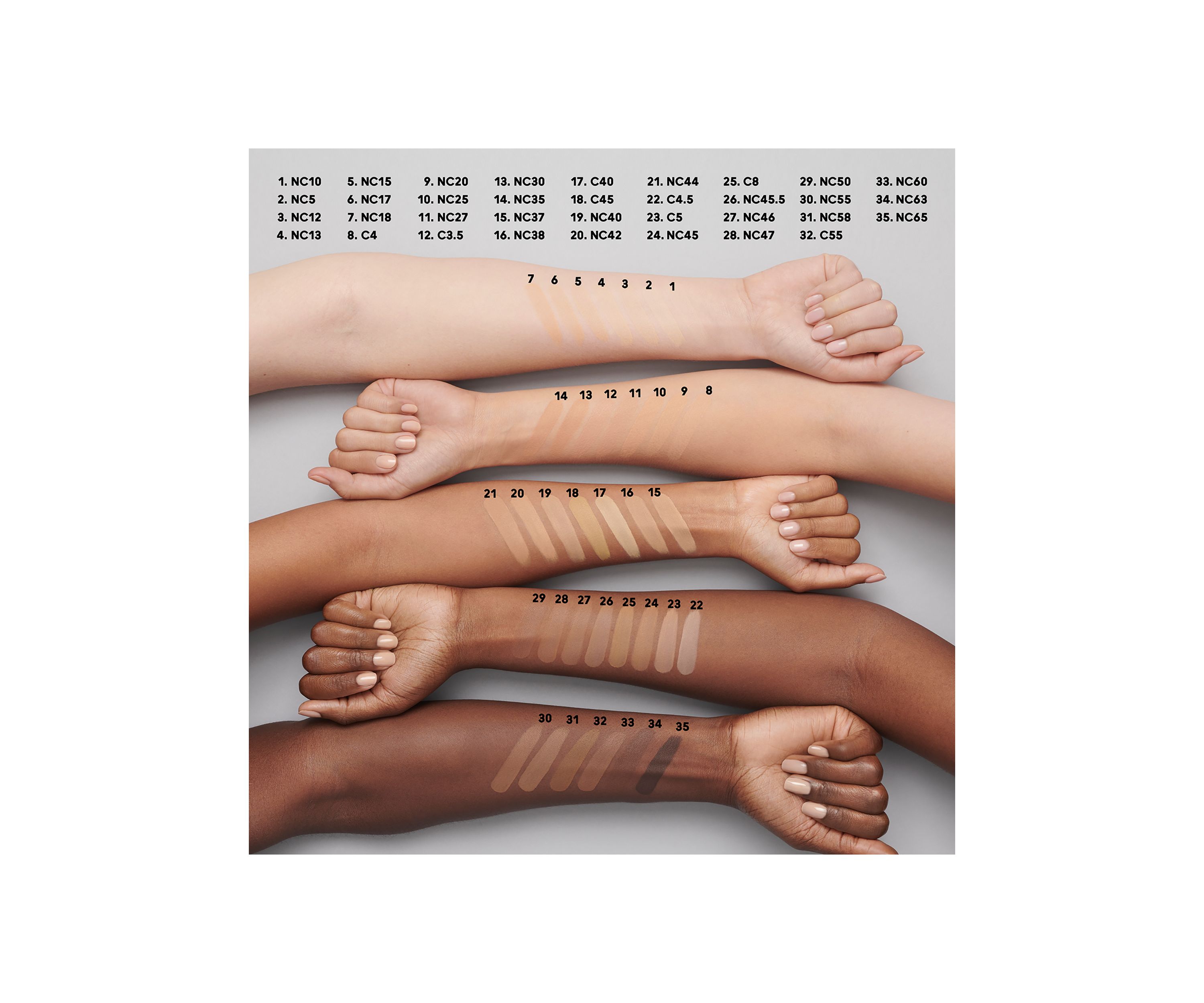 Studio Fix Fluid SPF15 24HR Matte Foundation + Oil Control