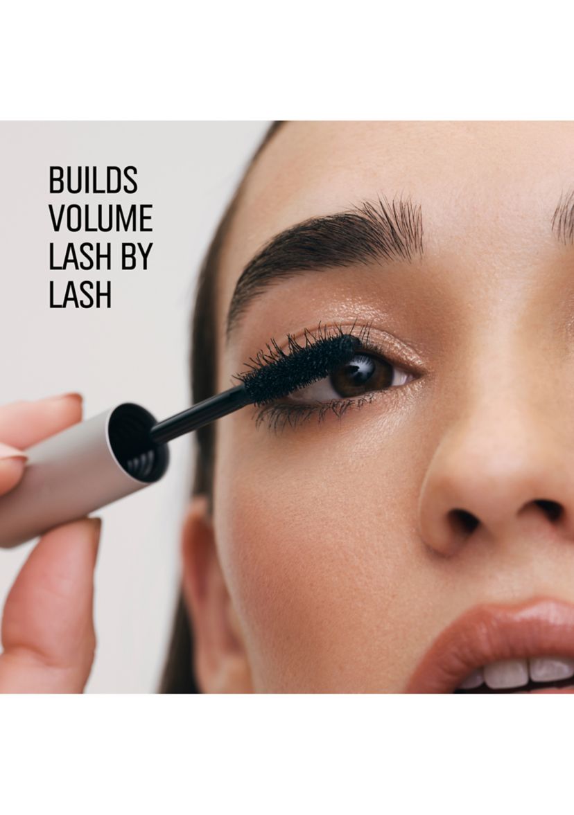 Smokey Eye Longwear Volumizing Mascara