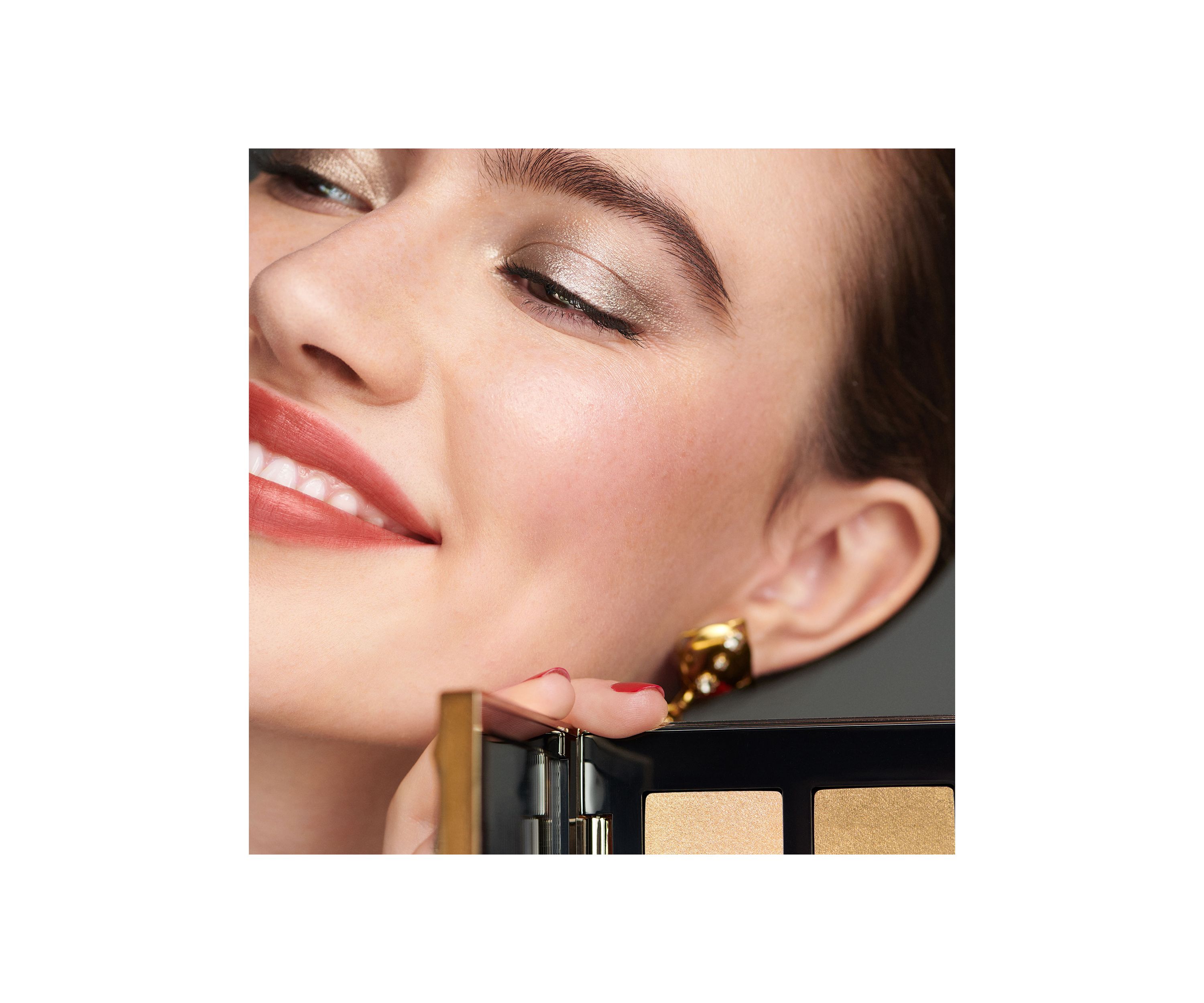 Holiday Highlights Deluxe Collection