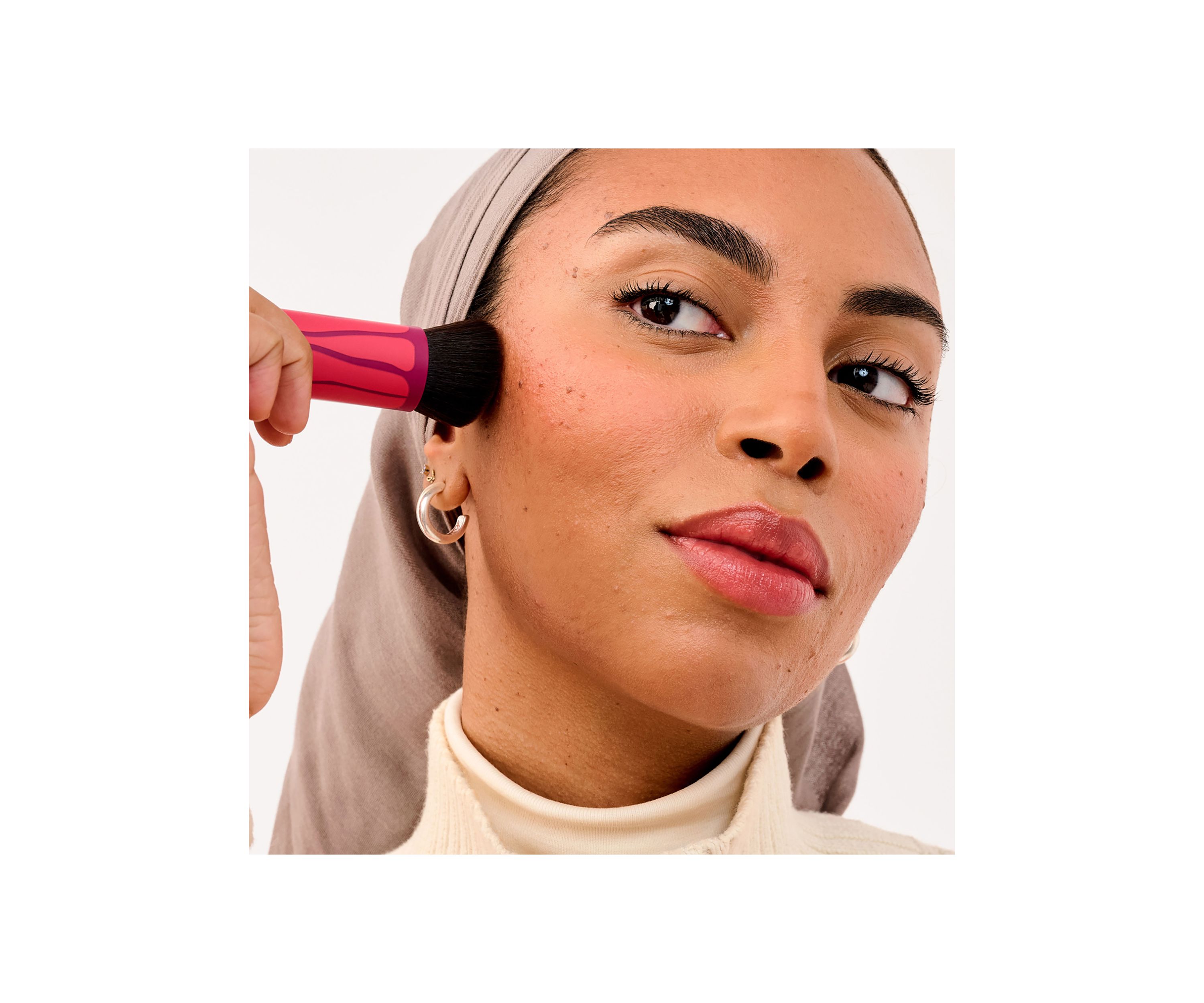 Hoola WaveMaker Brush