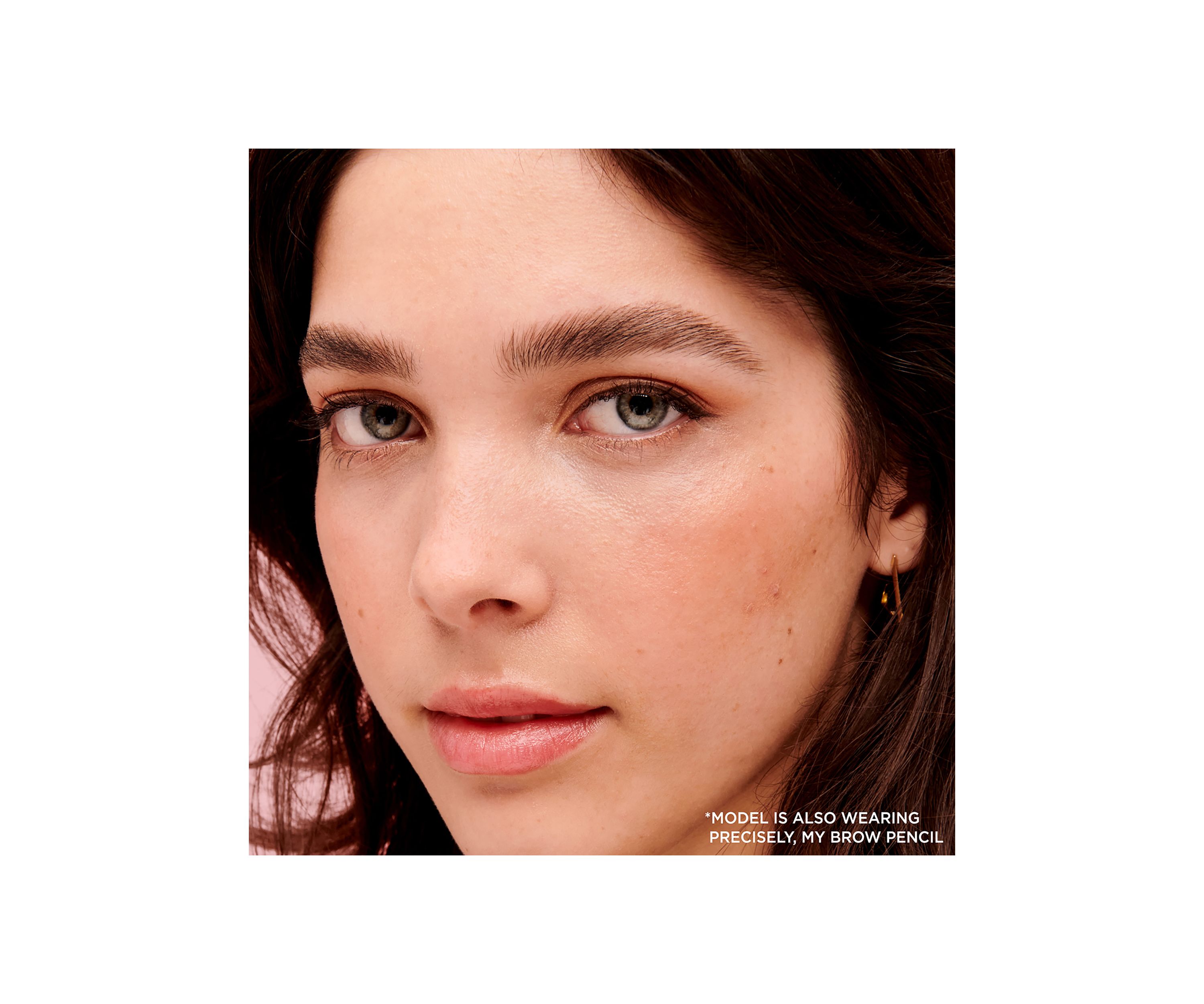 Fluff Up Flexible Hold Brow Texturizing Wax