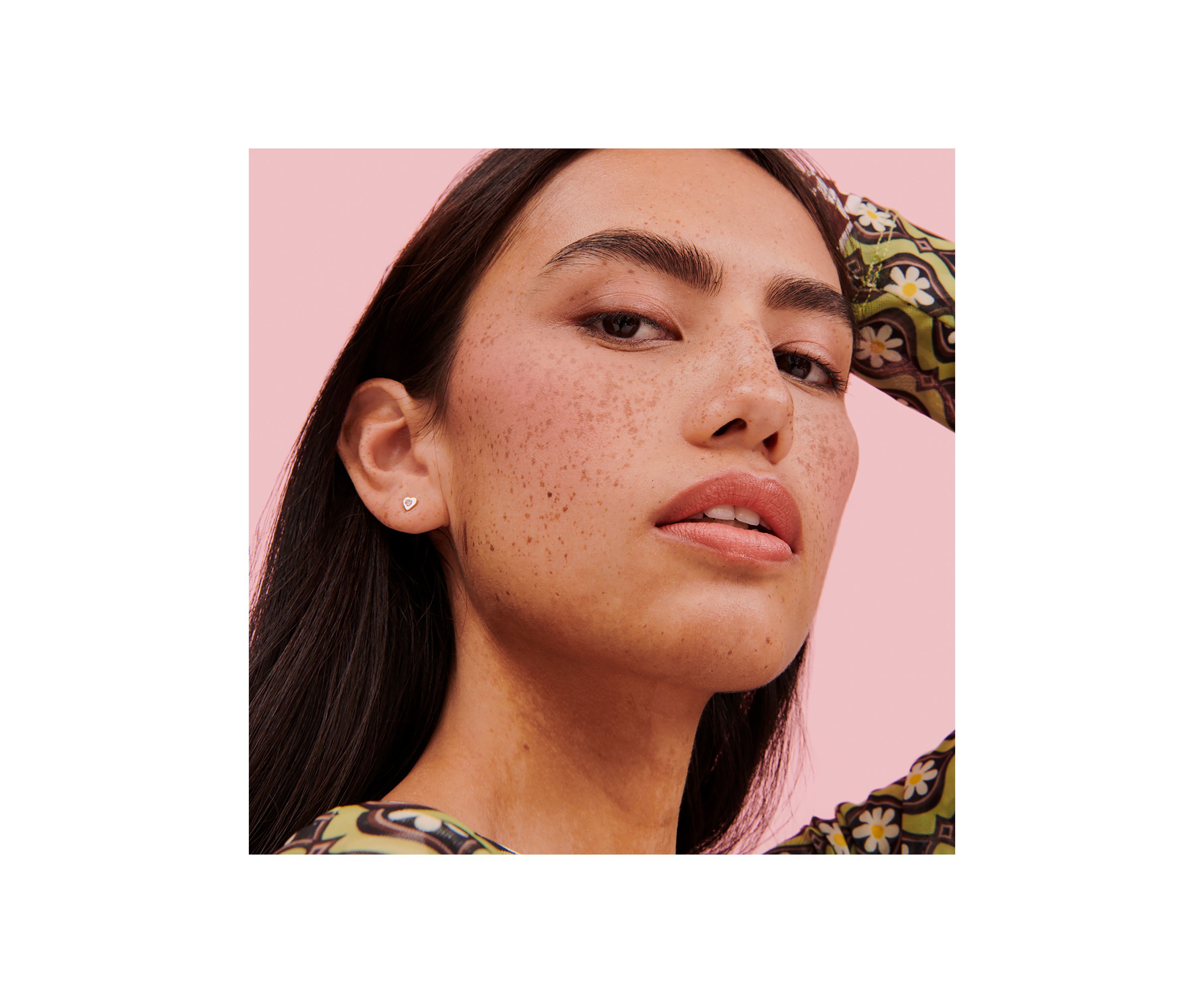 WANDERful World Silky-Soft Power Blush Mini 