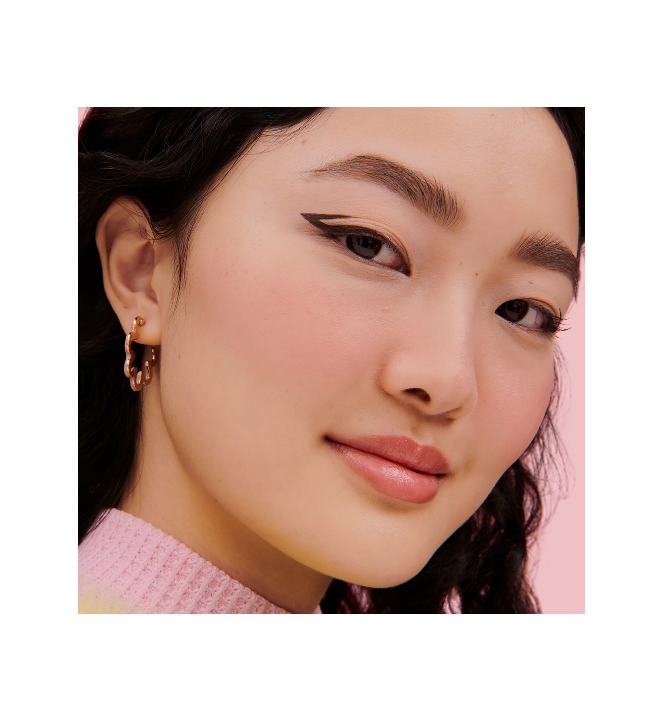 WANDERful World Silky-Soft Power Blush Mini 