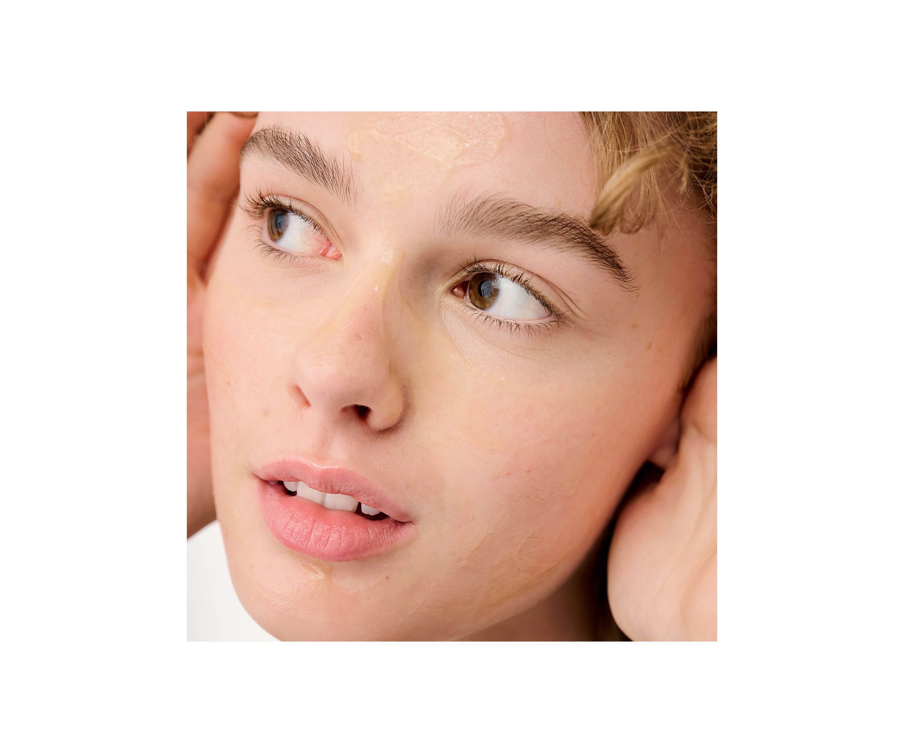 The POREfessional Shrink Wrap Overnight AHA+PHA Pore Treatment