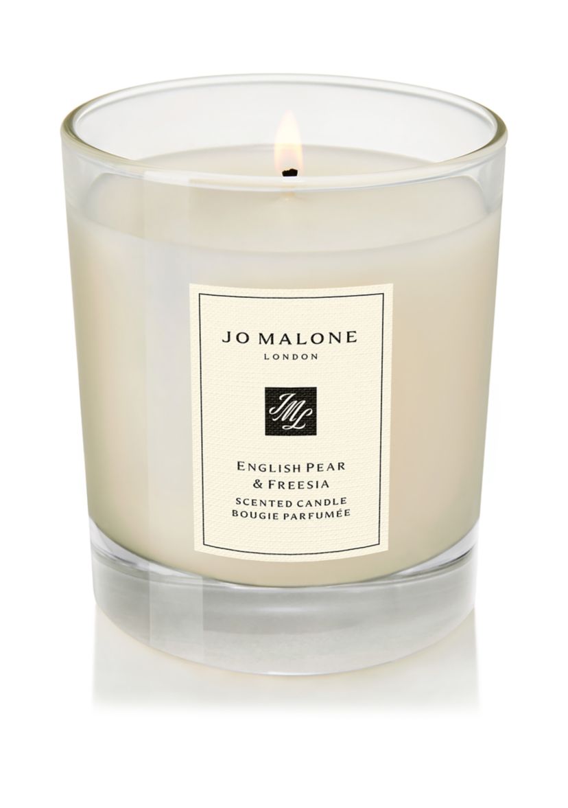 English Pear & Freesia Classic Candle
