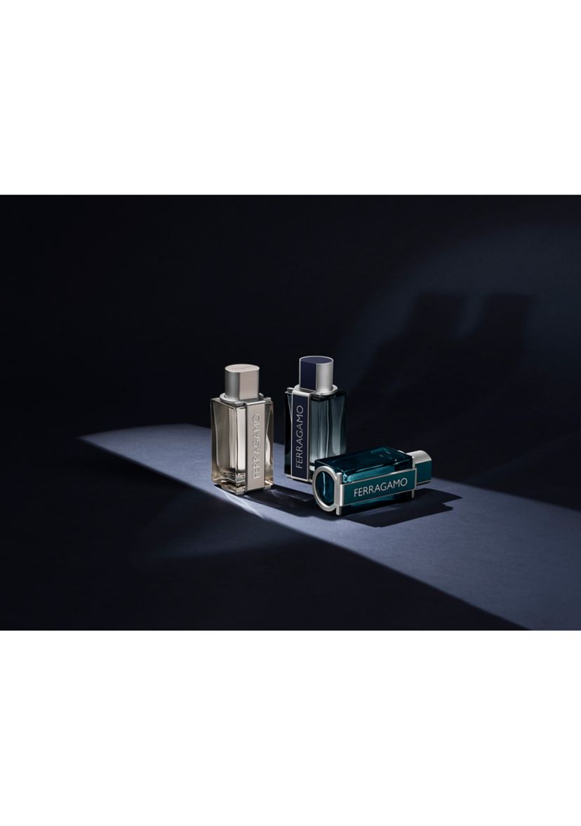 Bright Leather Eau de Toilette