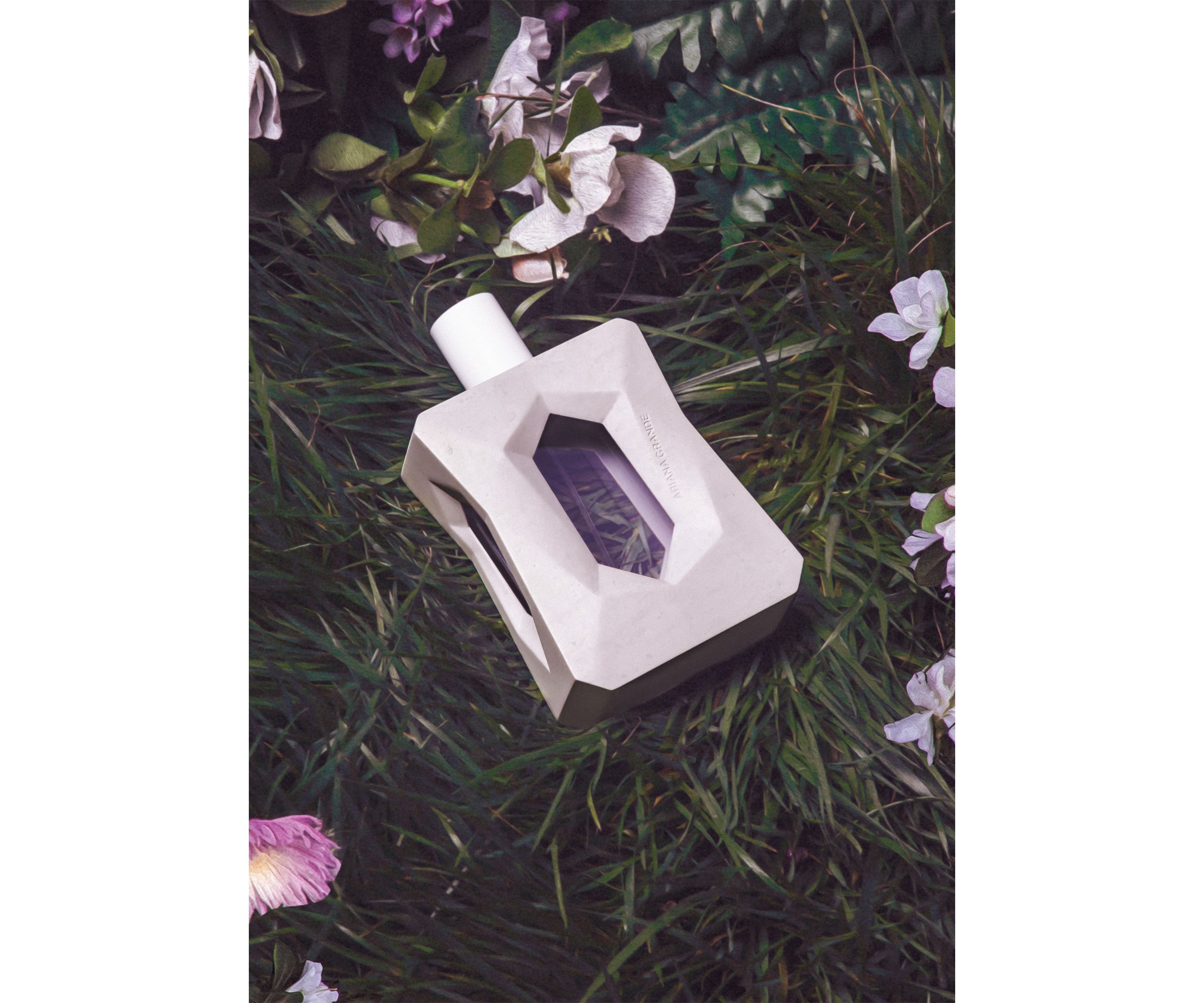 God Is A Woman Eau de Parfum