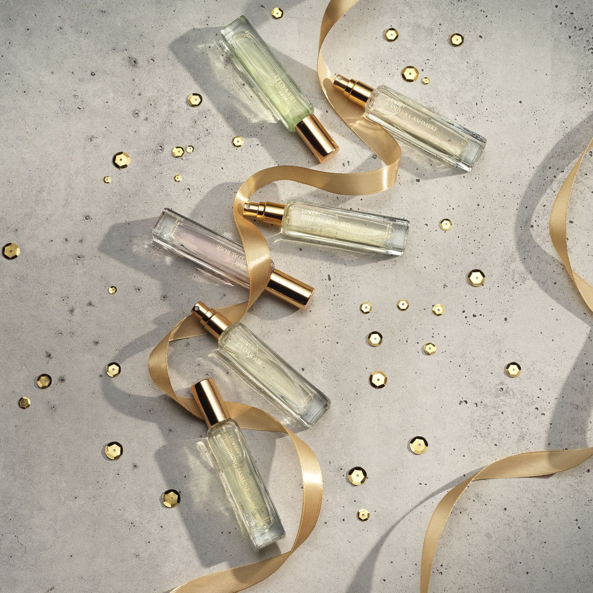 14-Pc. Eau de Parfum Gift Set with Perfume Pouches