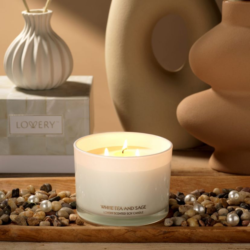 Deluxe White Tea & Sage Candle Gift Set, 3 Wick Aromatherapy Candles