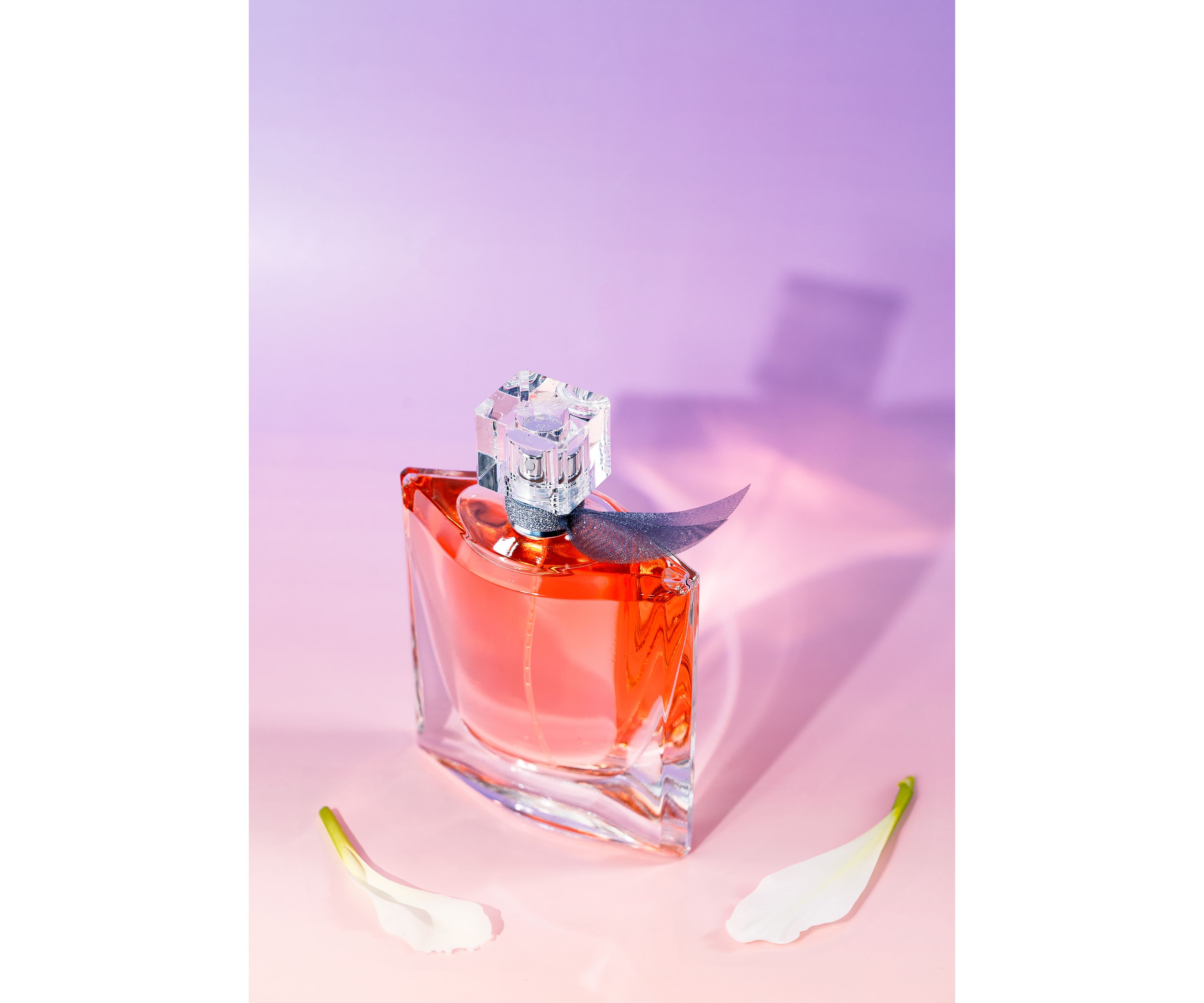 La Vie Est Belle Ladies by Lancome Eau de Parfum Spray 