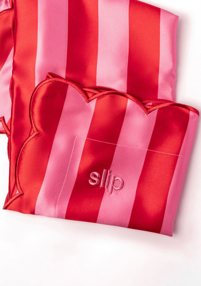 Pure Silk Queen Pillowcase with Scalloped Edge