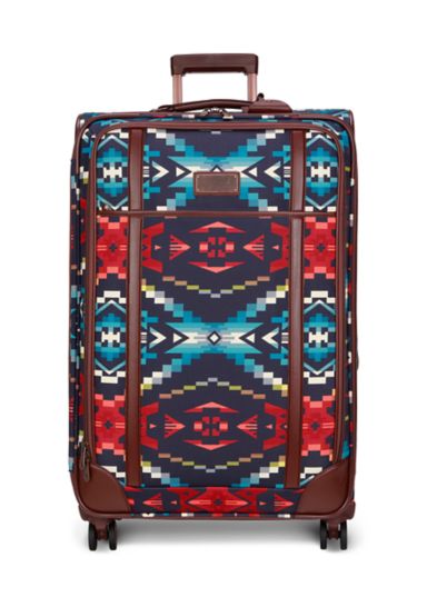 Carico Lake Softside Spinner Luggage