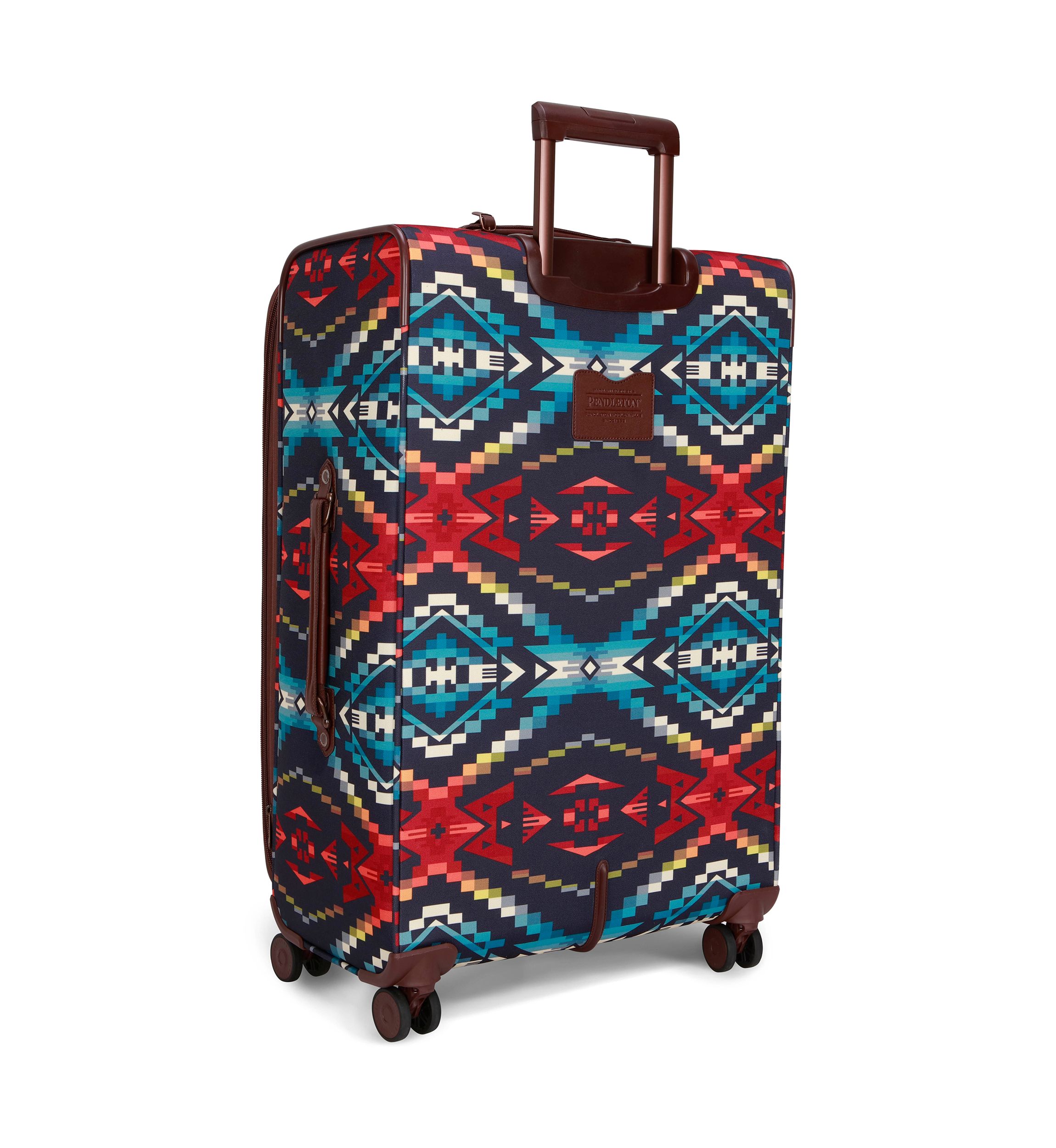 Carico Lake Softside Spinner Luggage