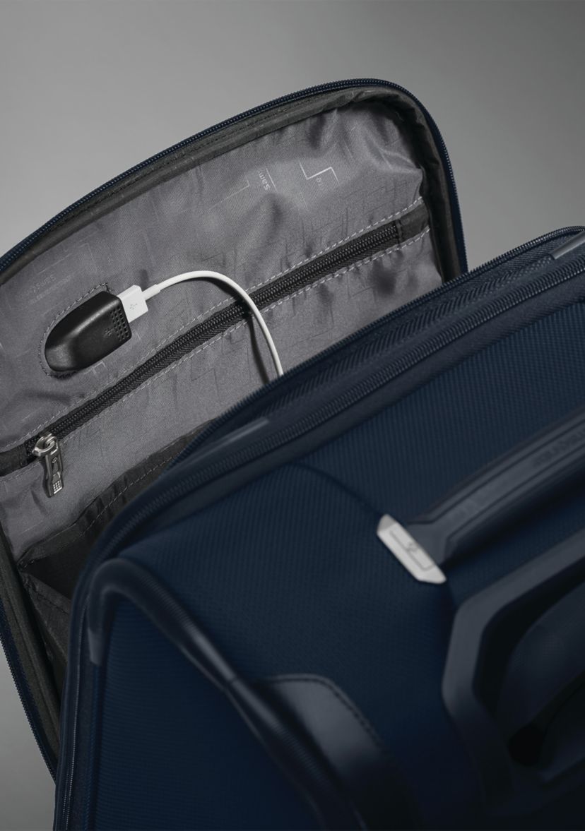 Silhouette 16 Underseat Carry-On Spinner