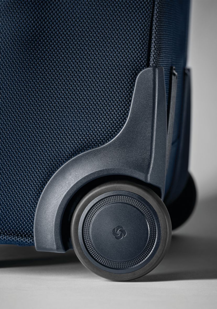 Silhouette 16 Underseat Carry-On Spinner