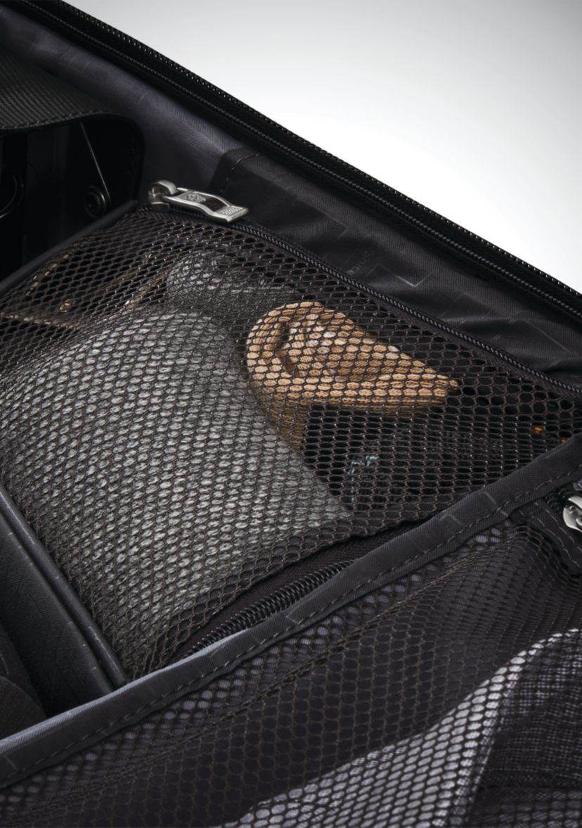 Silhouette 16 Duet Spinner Garment Bag