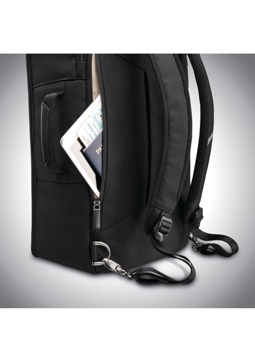 Silhouette 17 Backpack