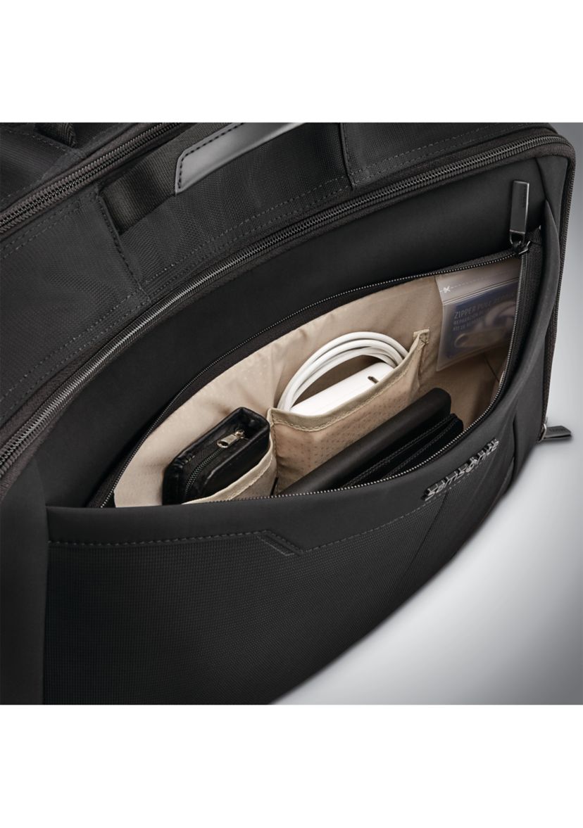 Silhouette 17 Expandable Duffel Bag