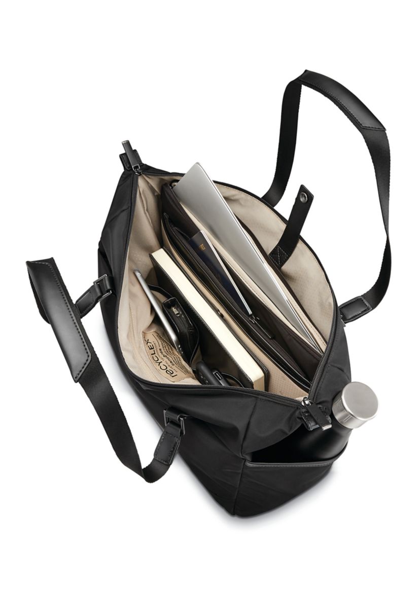 Silhouette 17 Tote