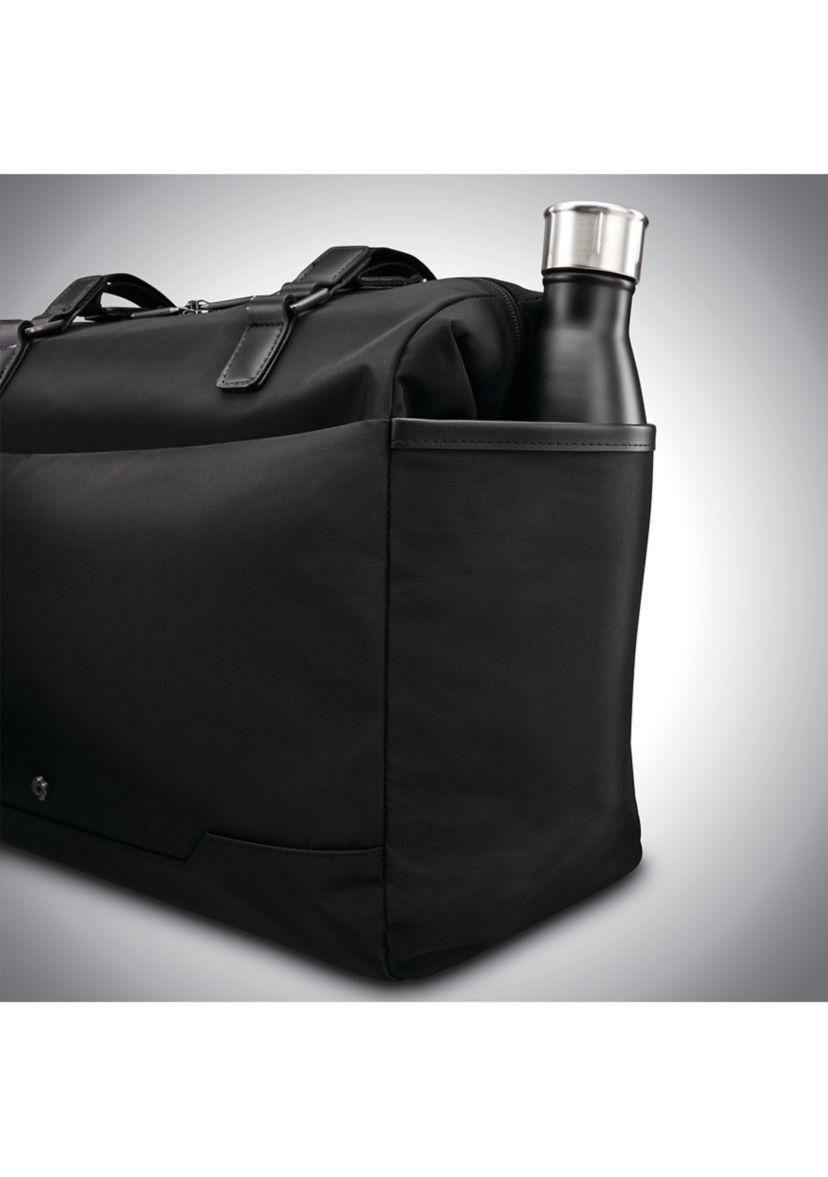Silhouette 17 Tote