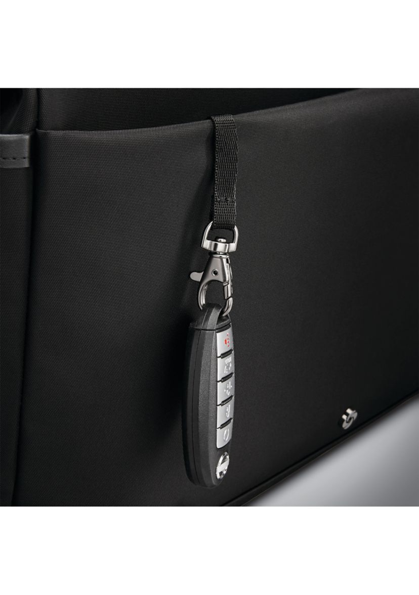 Silhouette 17 Tote
