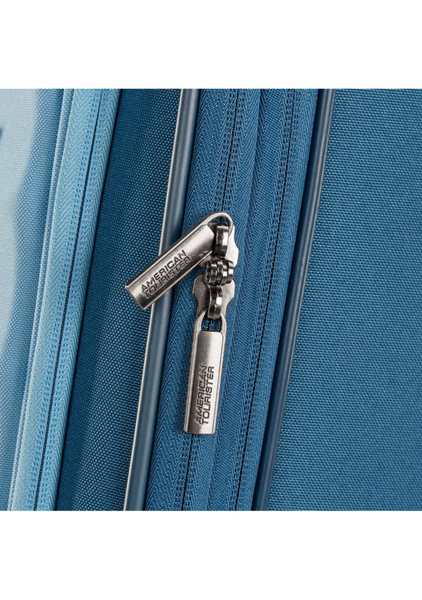 Cascade Softside Spinner Luggage 