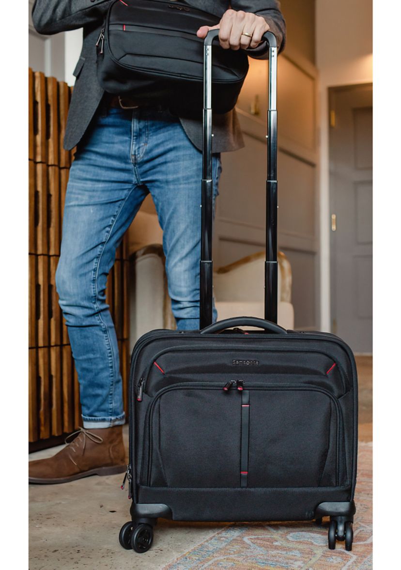 Xenon 4.0 Commuter Sling Pack