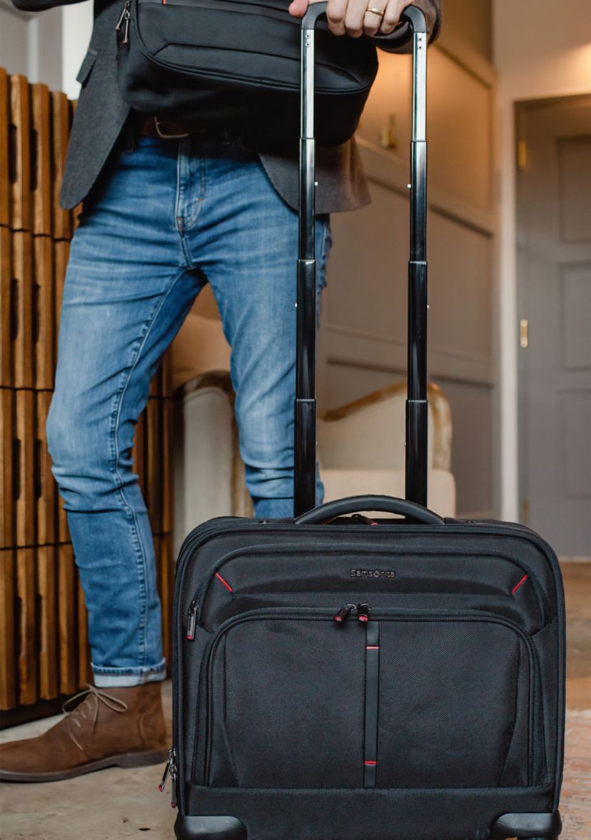 Xenon 4.0 Spinner Mobile Office Luggage