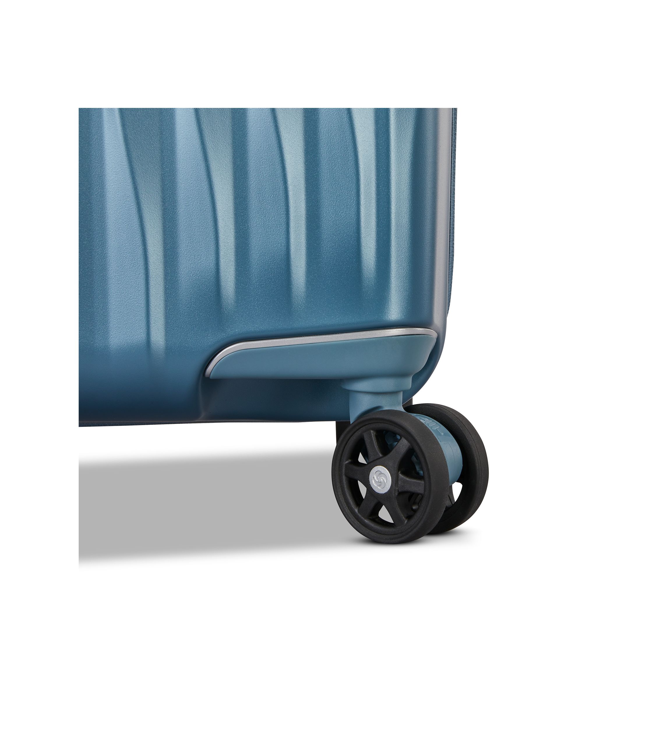 UpLIFT Spinner Luggage