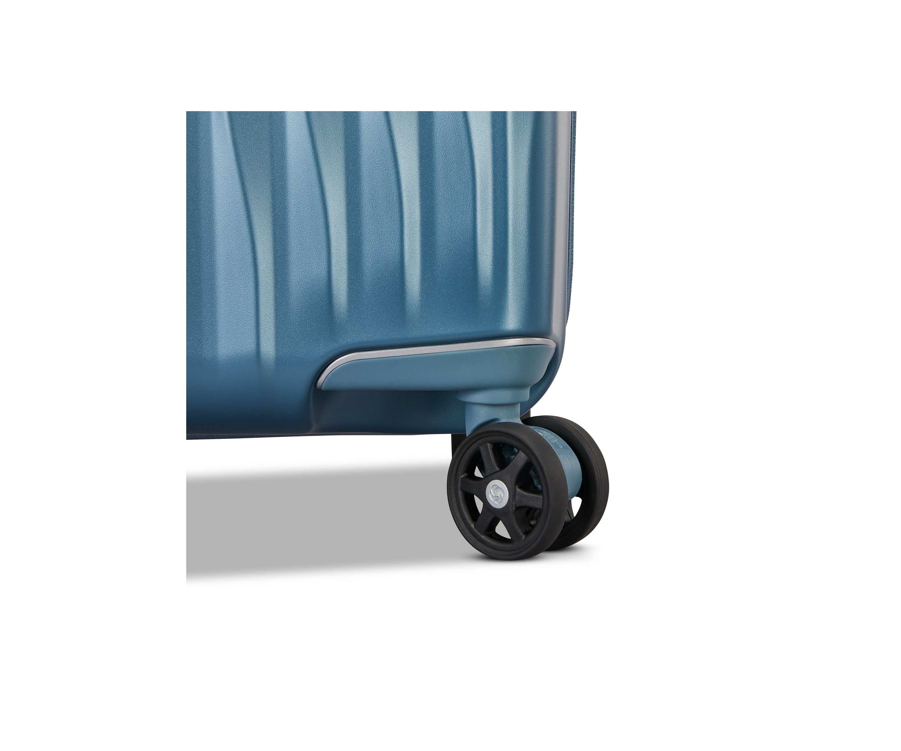 UpLIFT Spinner Luggage