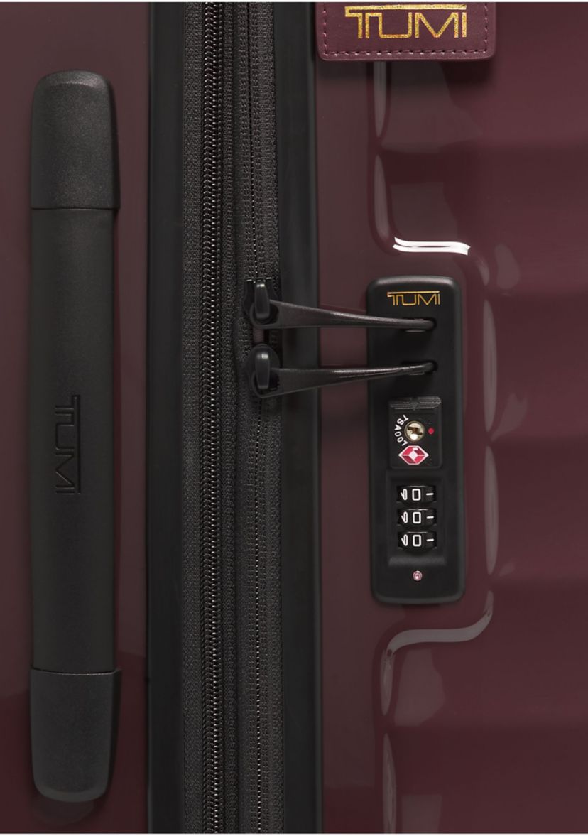 Extended Trip Expandable 4 Wheeled Packing Suitcase